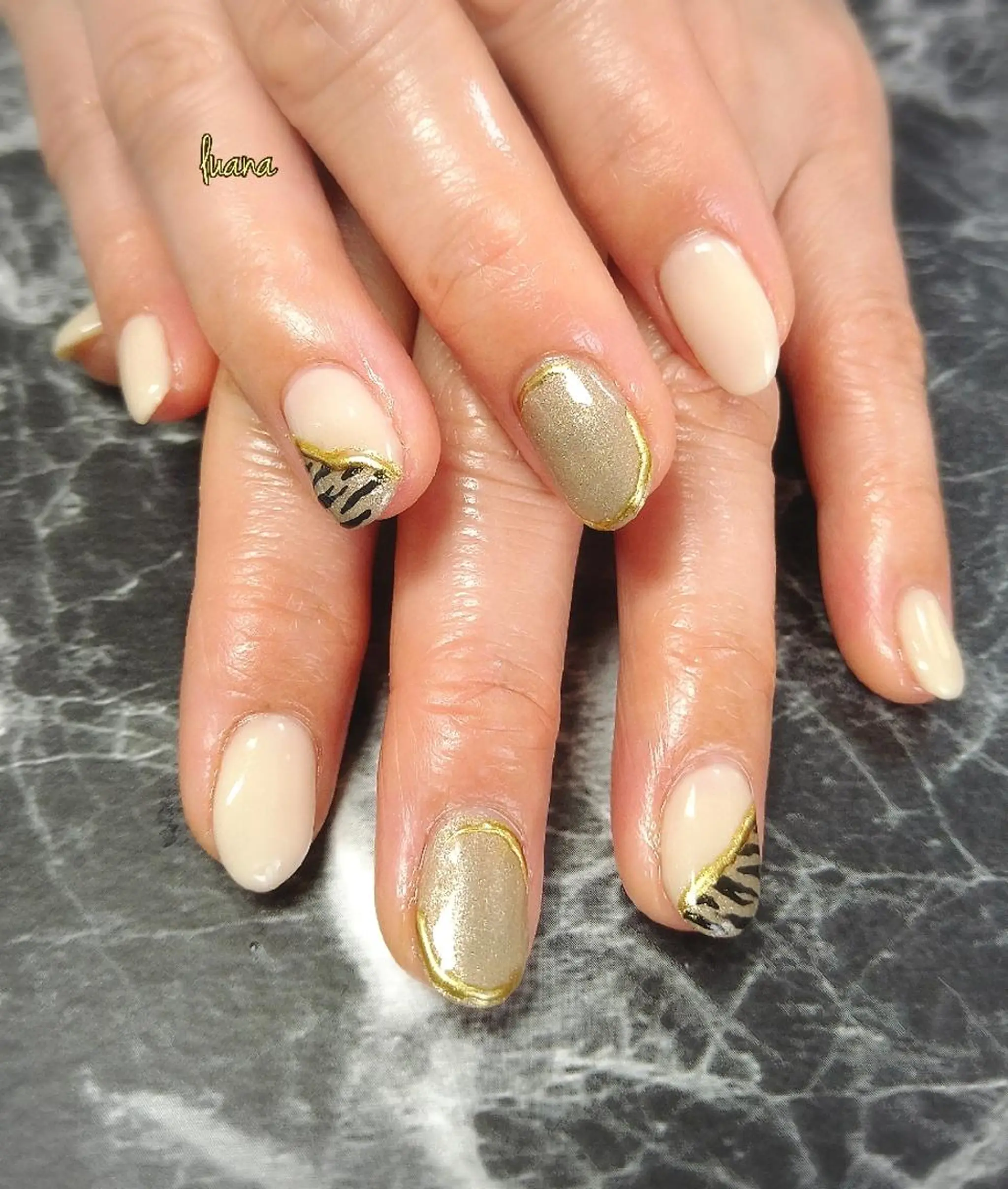 ネイル ハンドネイル LUANA  TAKAHASHIのネイルデザイン