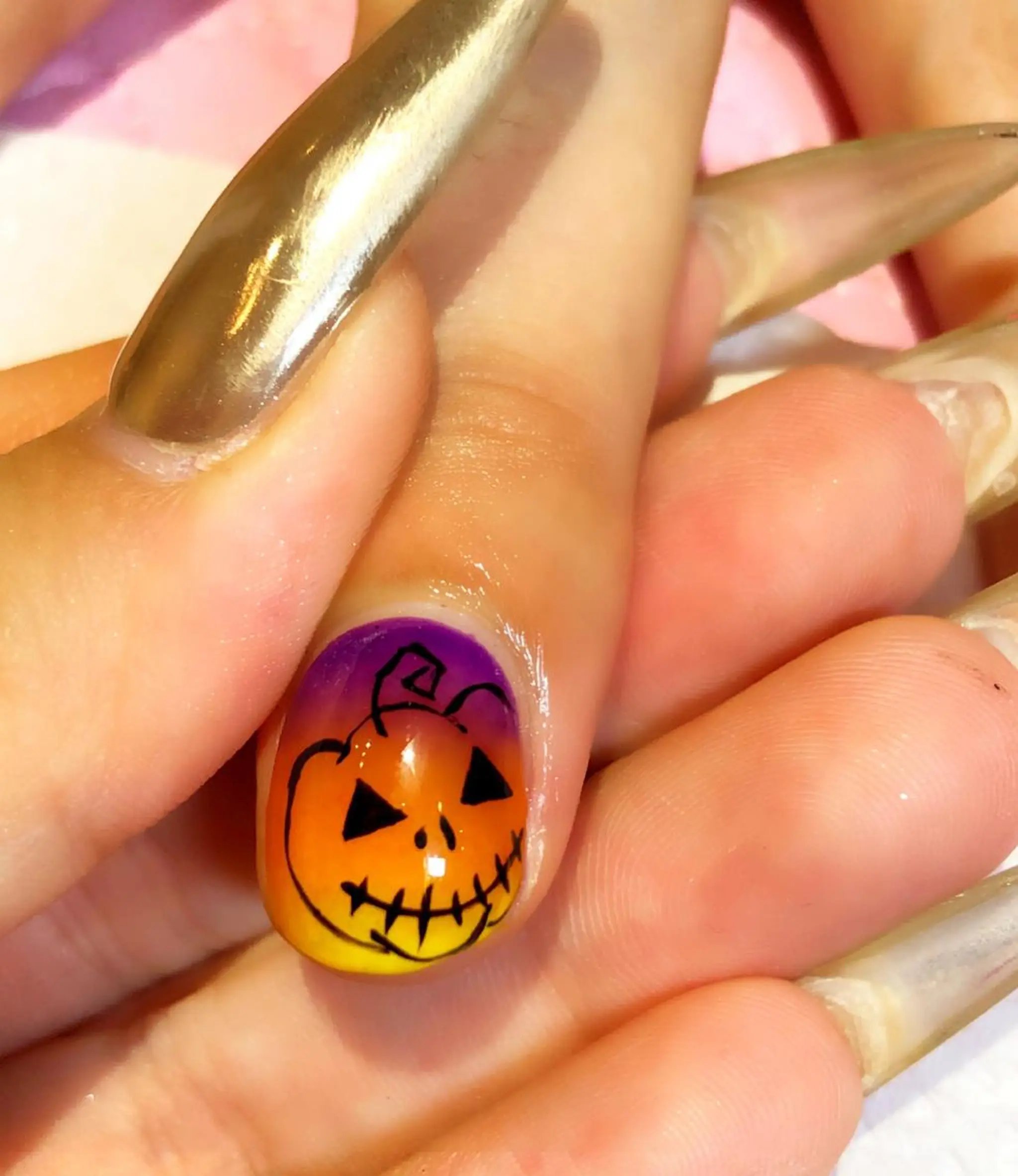 ネイル Li'leaNail AINAのネイルデザイン