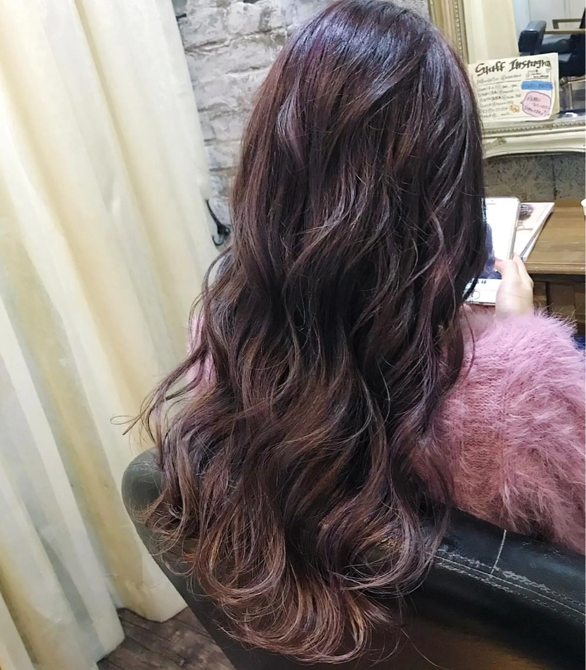 ロング カラー アッシュ ハイライトカラー ラベンダーカラー ラベンダーアッシュ ハイライト Tsuyoki .のヘアスタイル