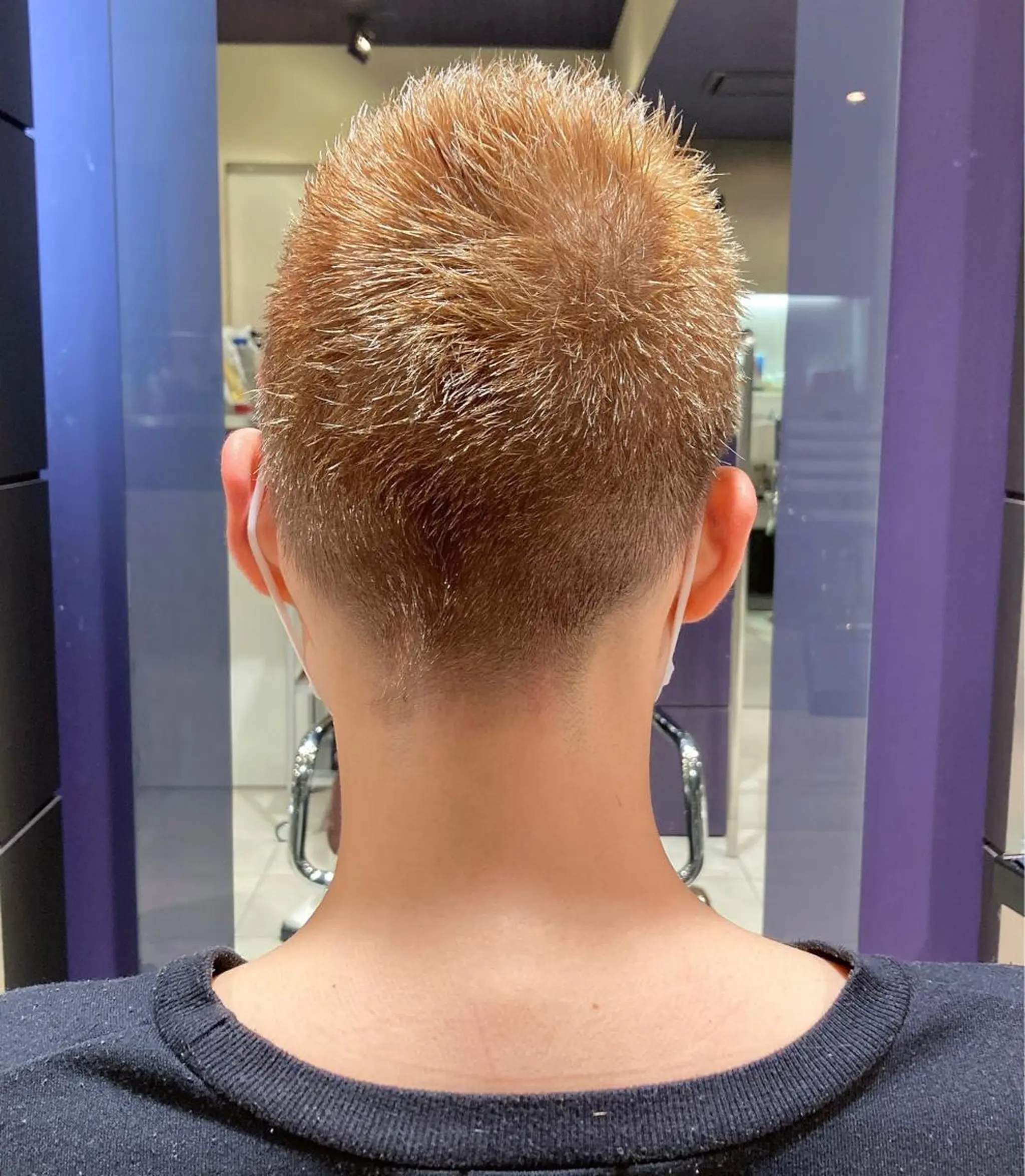 ショート カラー ハイトーンカラー スキバサミを使わない カット🌼唯🌼のヘアスタイル
