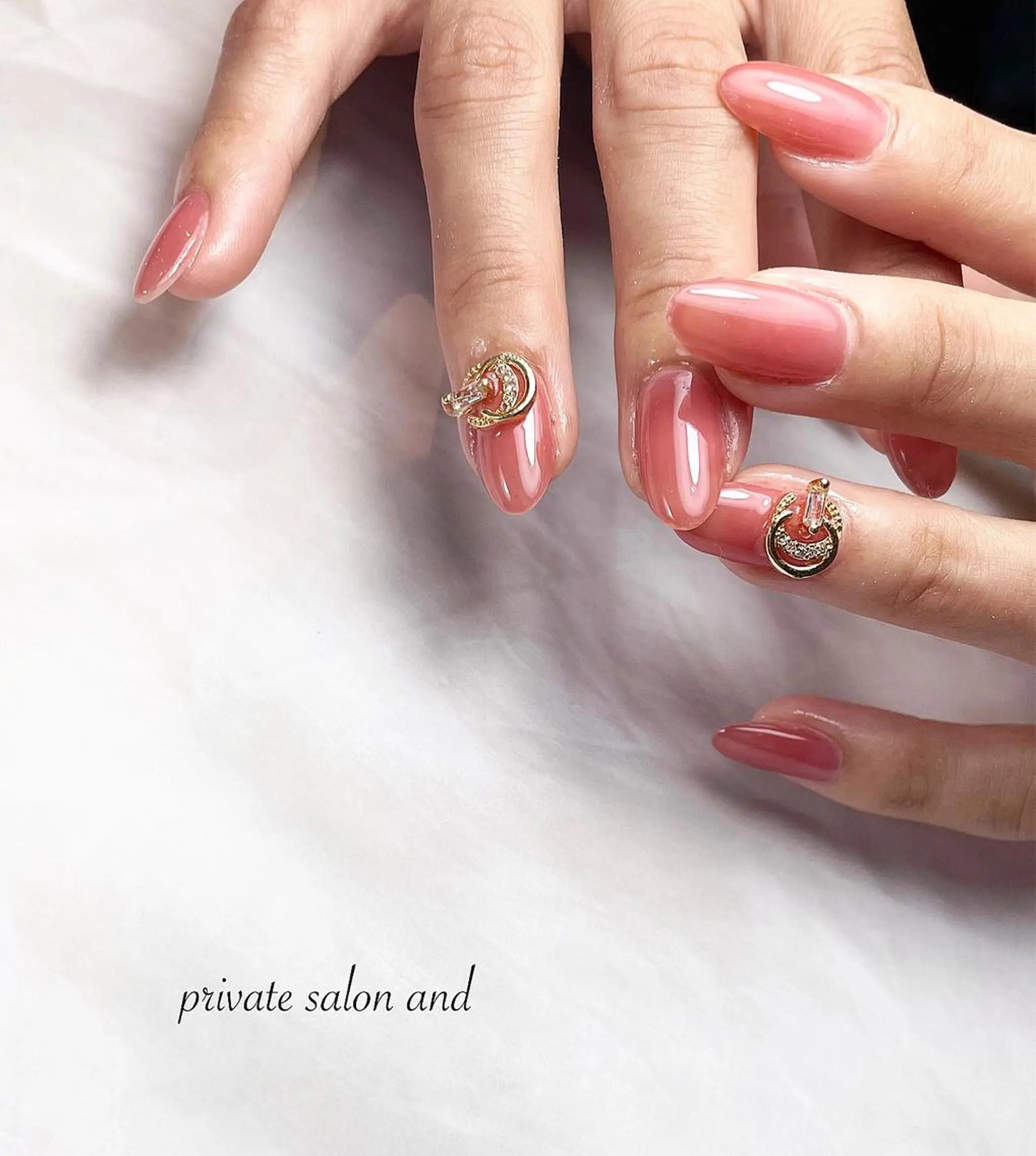 ネイル 土屋 智子のネイルデザイン