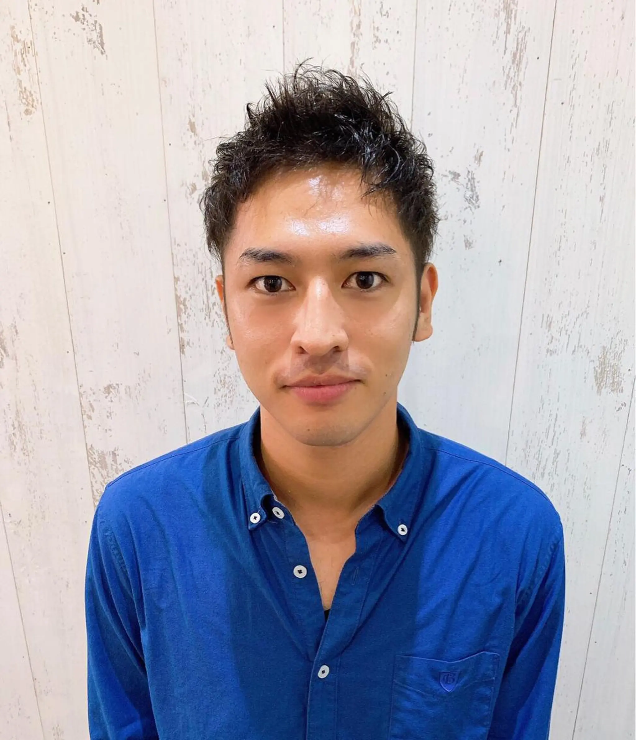 ショート メンズ カット ヘアカラー 伊藤 祐介のヘアスタイル