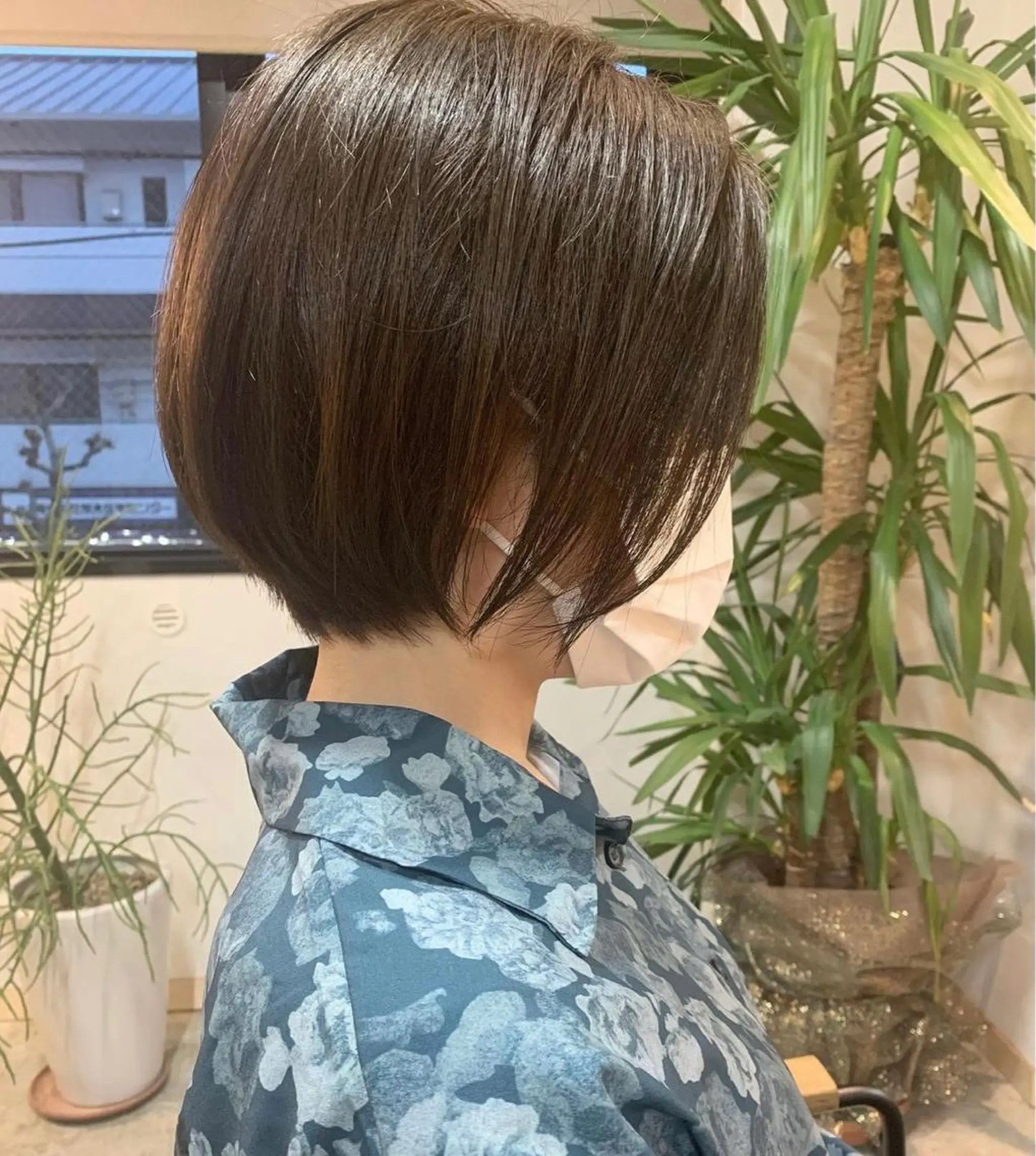 ショート カラー ノサカ ミワコのヘアスタイル