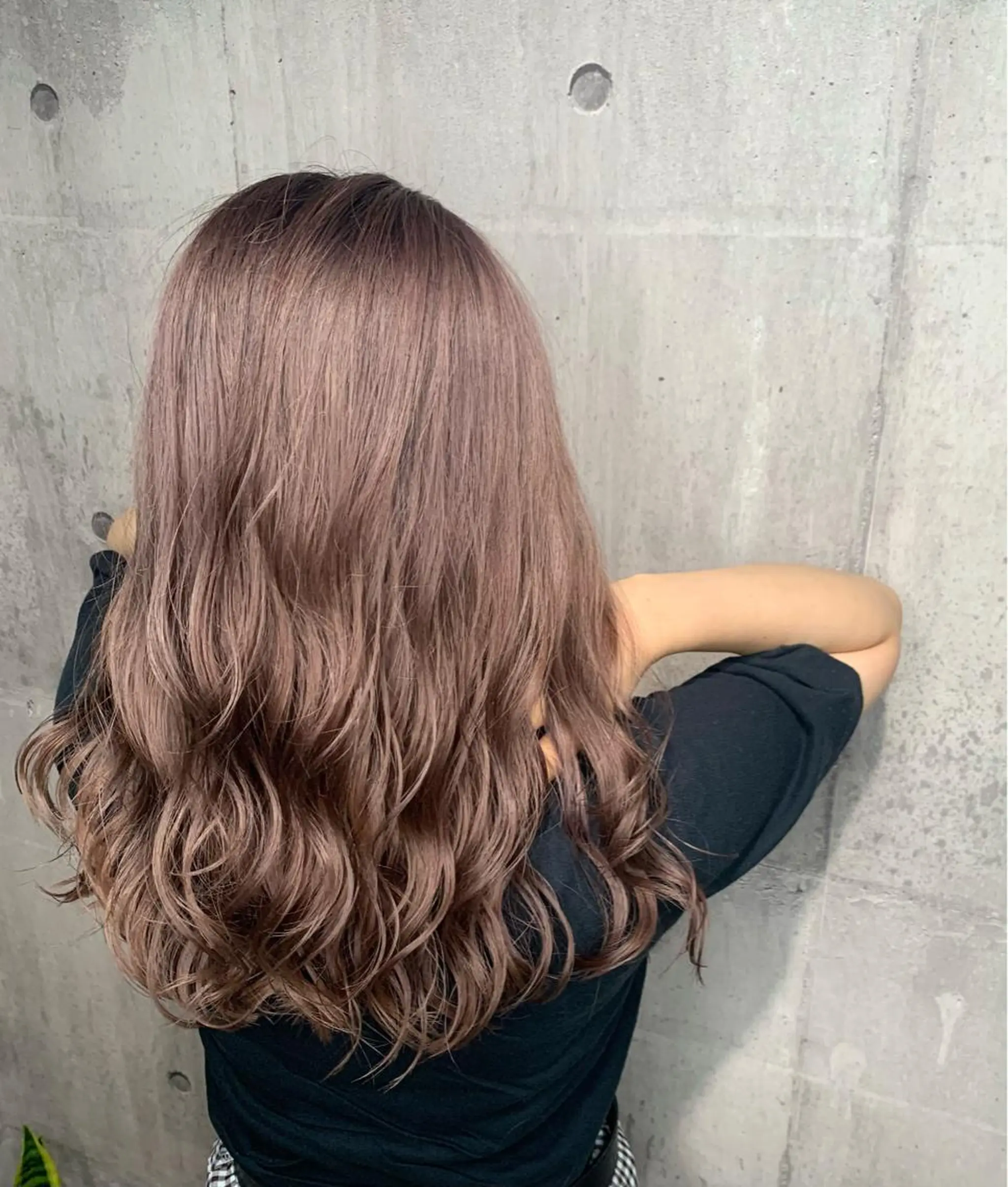 ロング カラー ベージュカラー ピンクカラー バイオレットカラー mimiiy梅田 中崎町ハイトーンのヘアスタイル