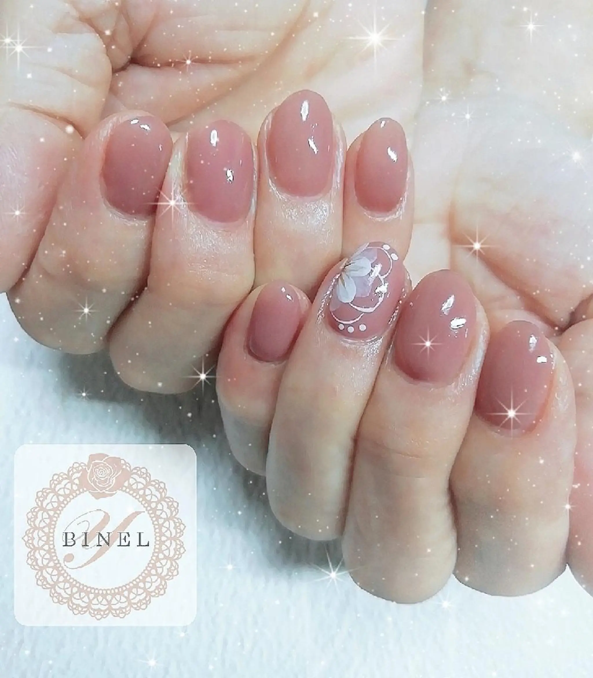 ネイル フラワーネイル ワンカラーネイル ハンドネイル Nail Salon Y.BINELのネイルデザイン