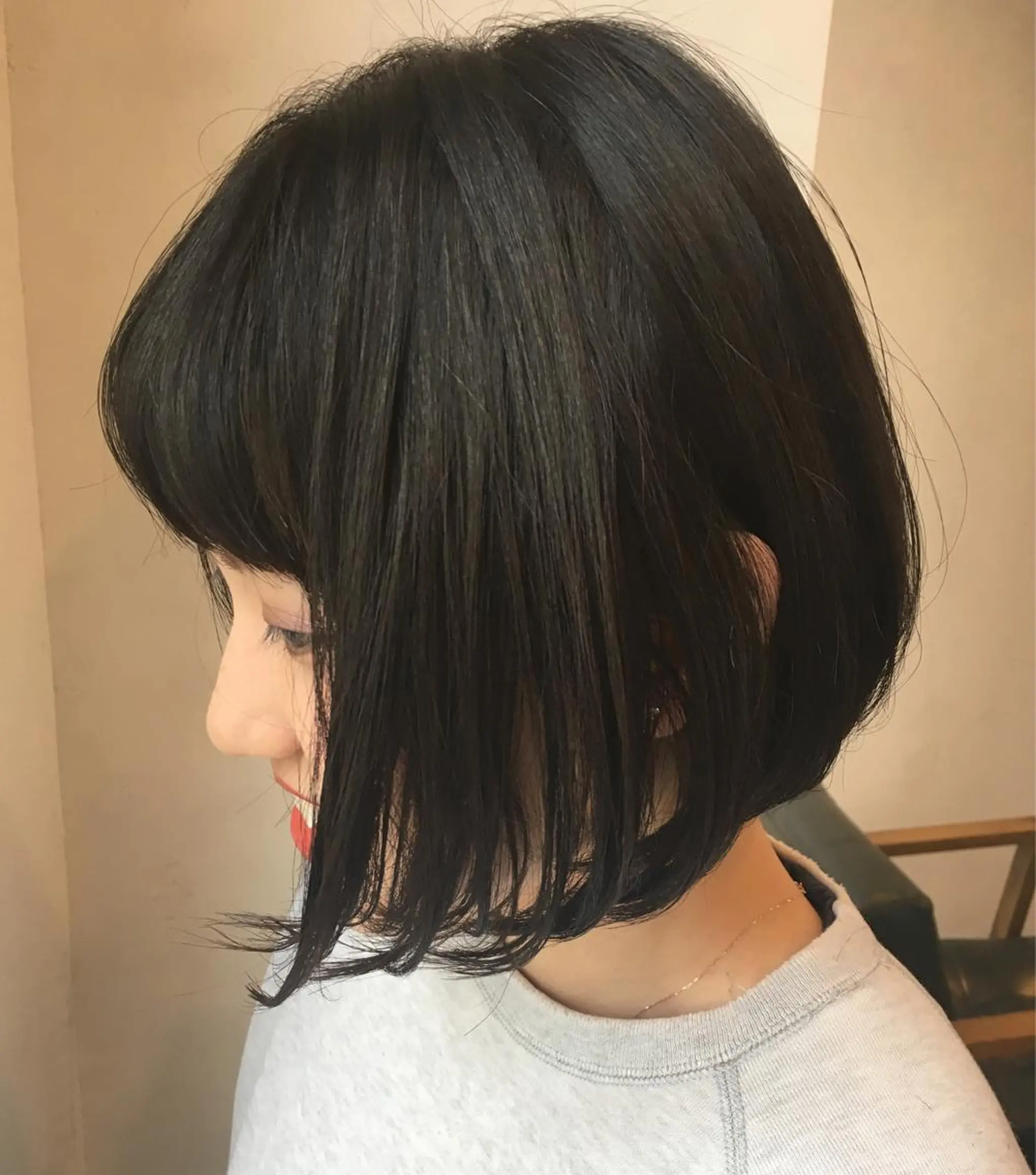ミディアム カラー グレージュ TOWA 野村　コウダイのヘアスタイル