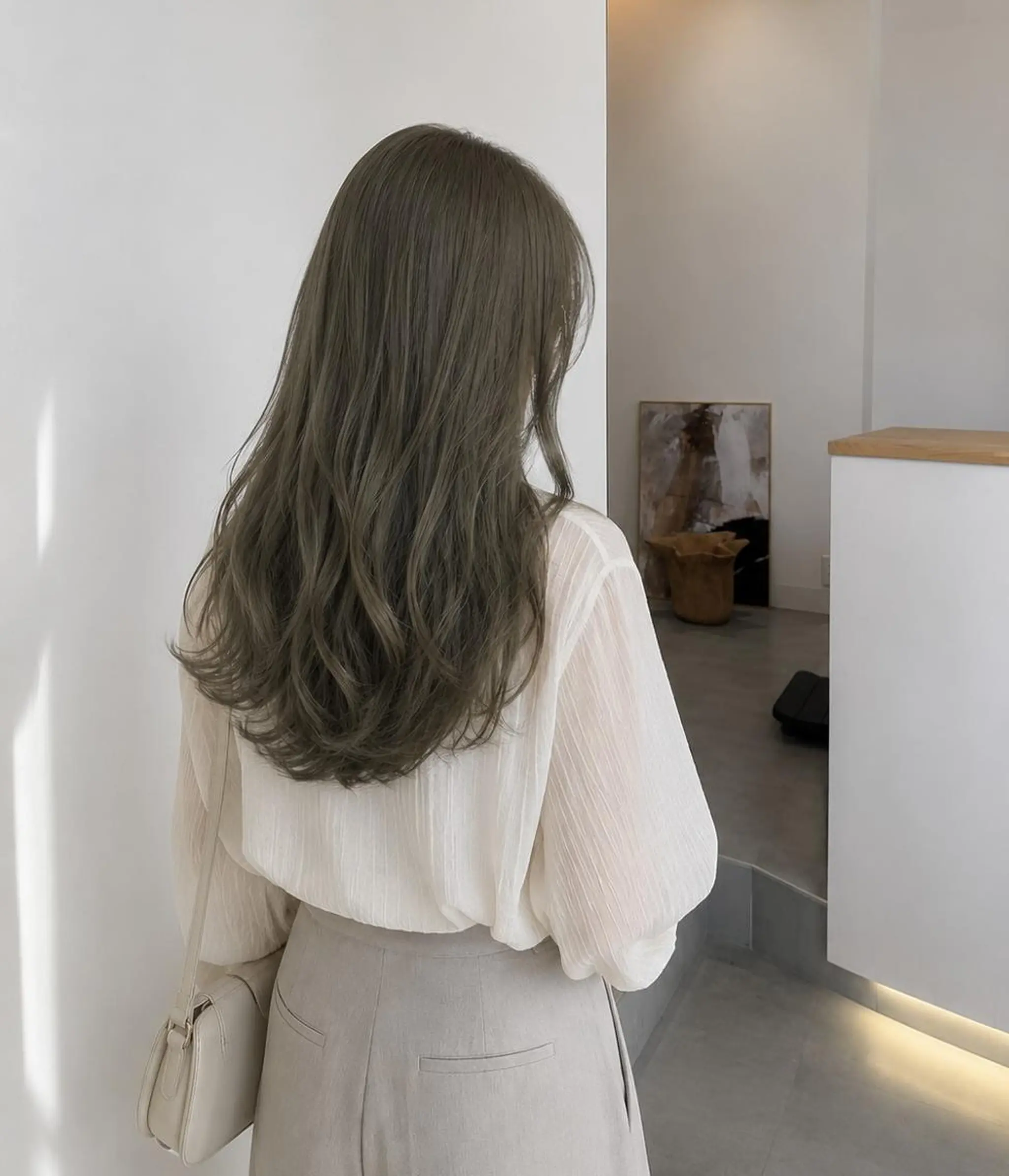 カラー ブリーチ ダブルカラー ボブ 髪質改善 ヘアカラー オリーブグレージュ/ 平尾駅直結／miyuのヘアスタイル