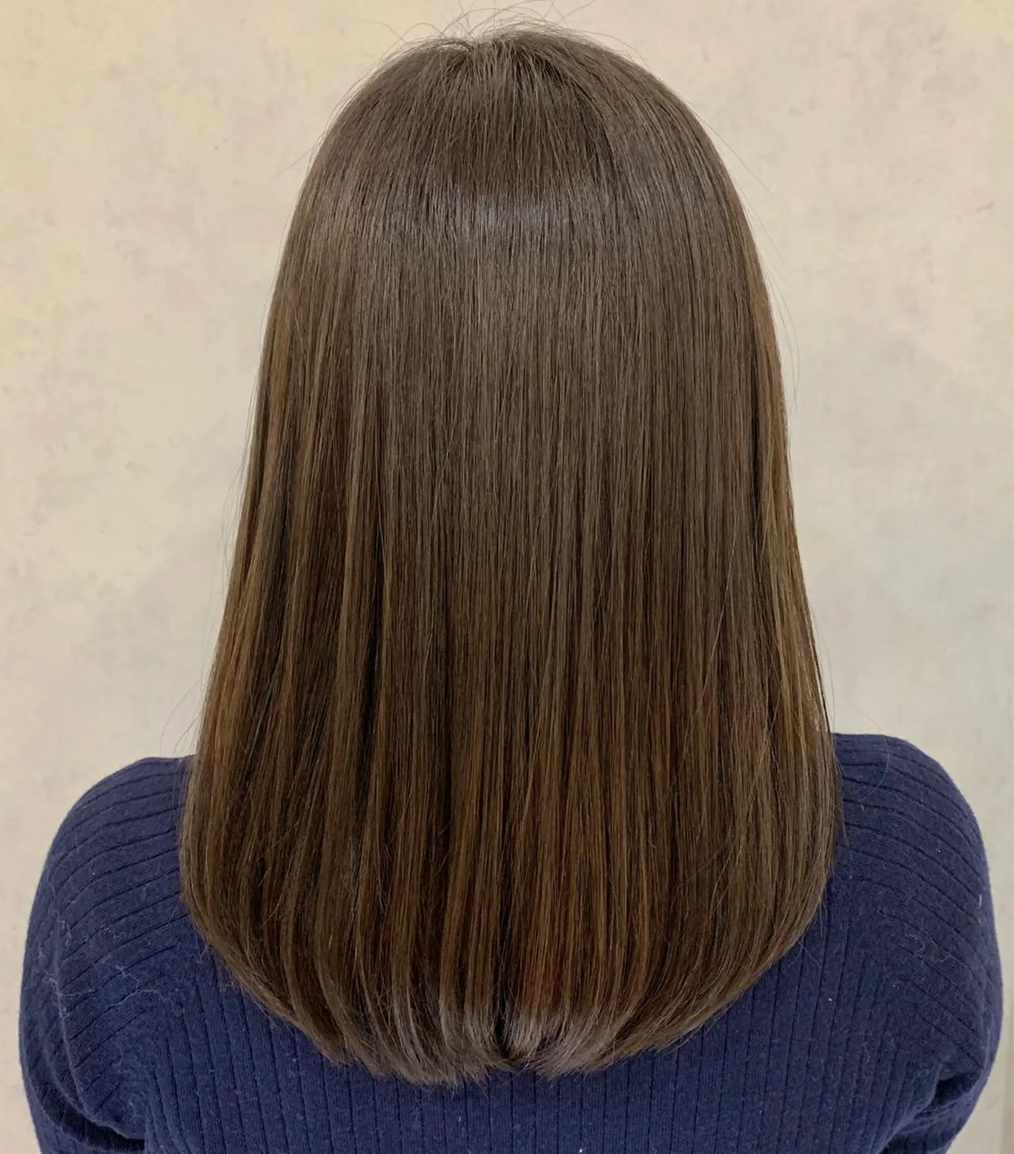 ミディアム カラー ︎︎🧸 ユリ ︎︎🧸のヘアスタイル