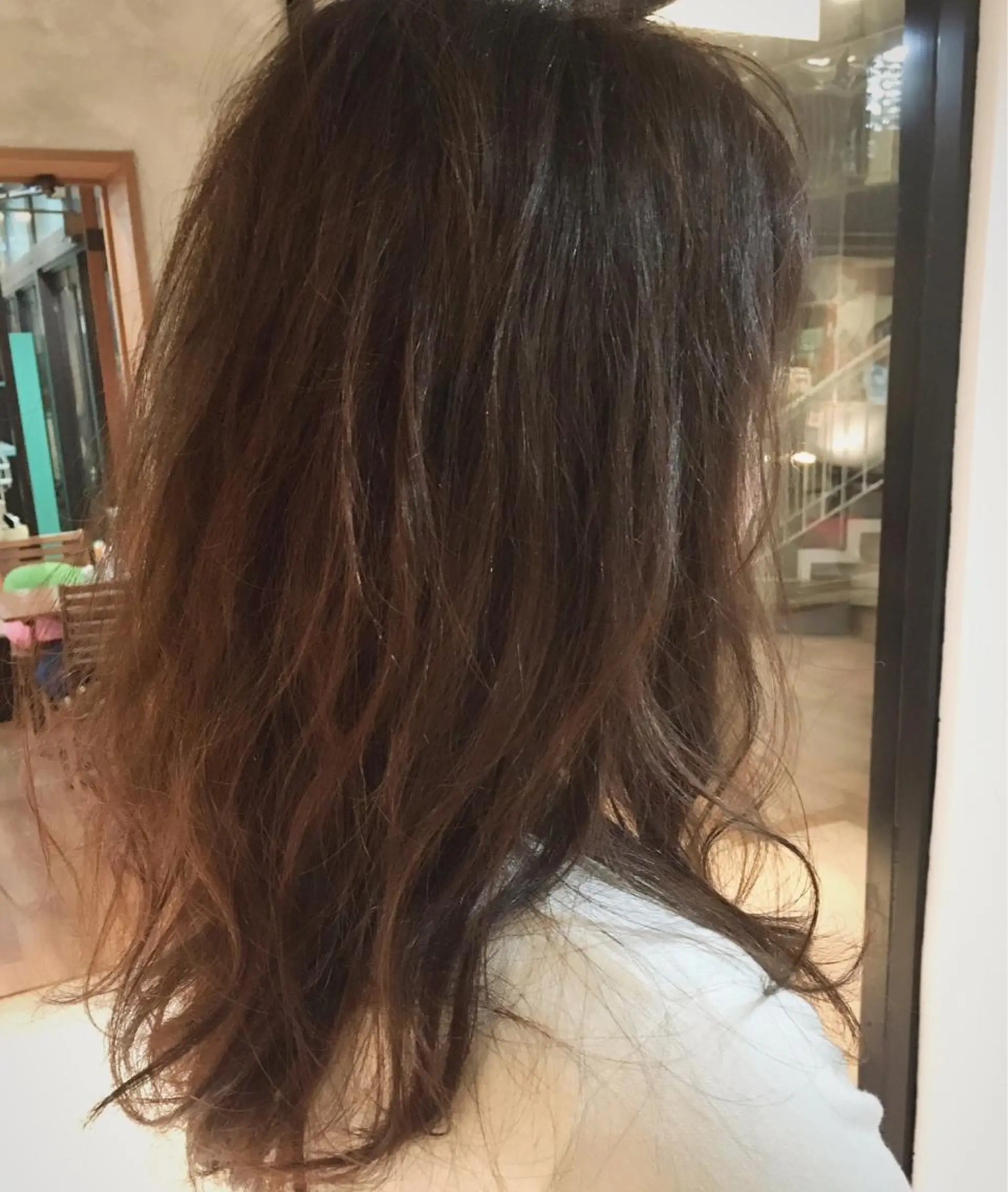 ロング カラー ベージュカラー 松村 崇弘のヘアスタイル