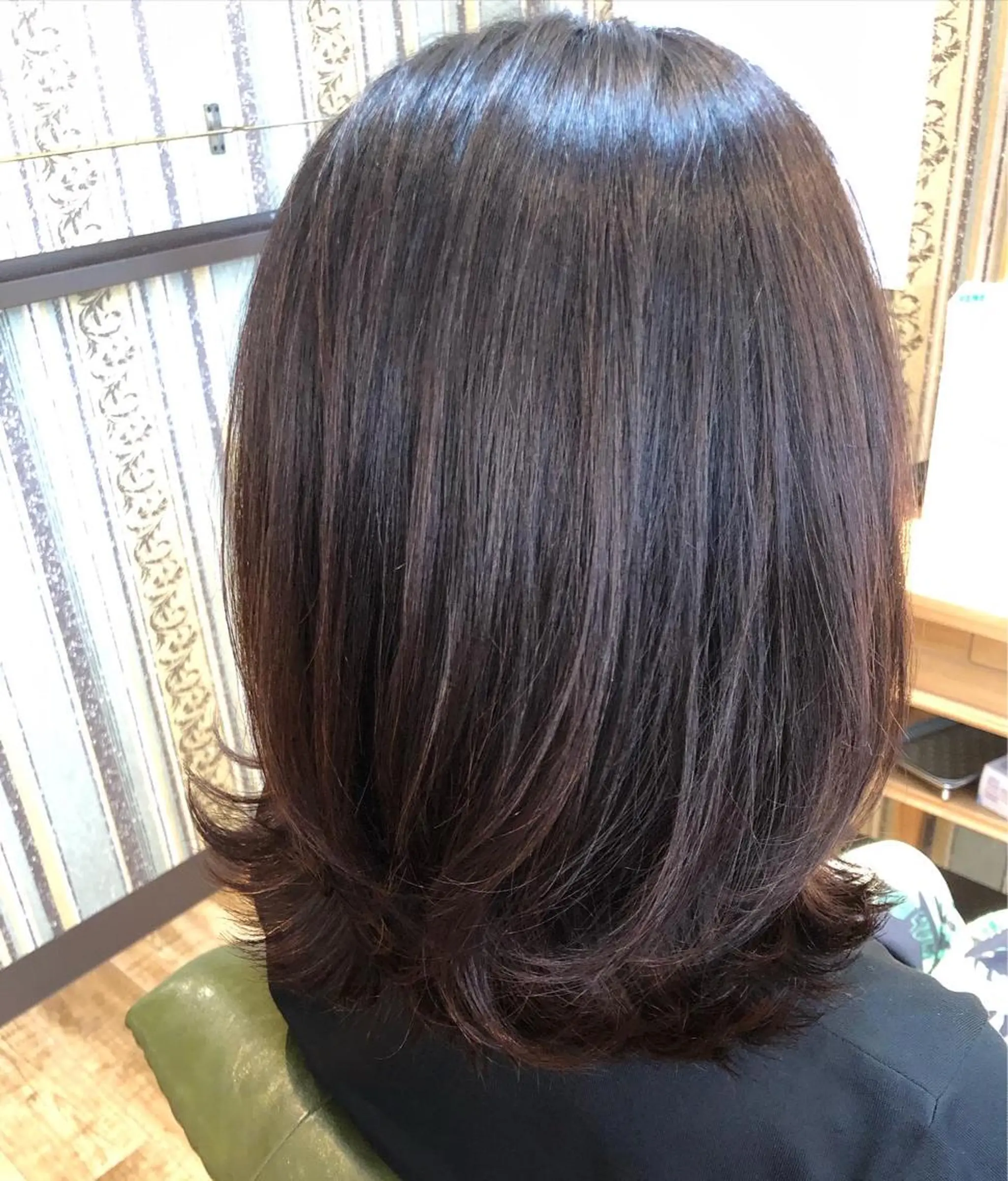 ミディアム カラー ヘアカラー トリートメント 佐藤 美幸のヘアスタイル