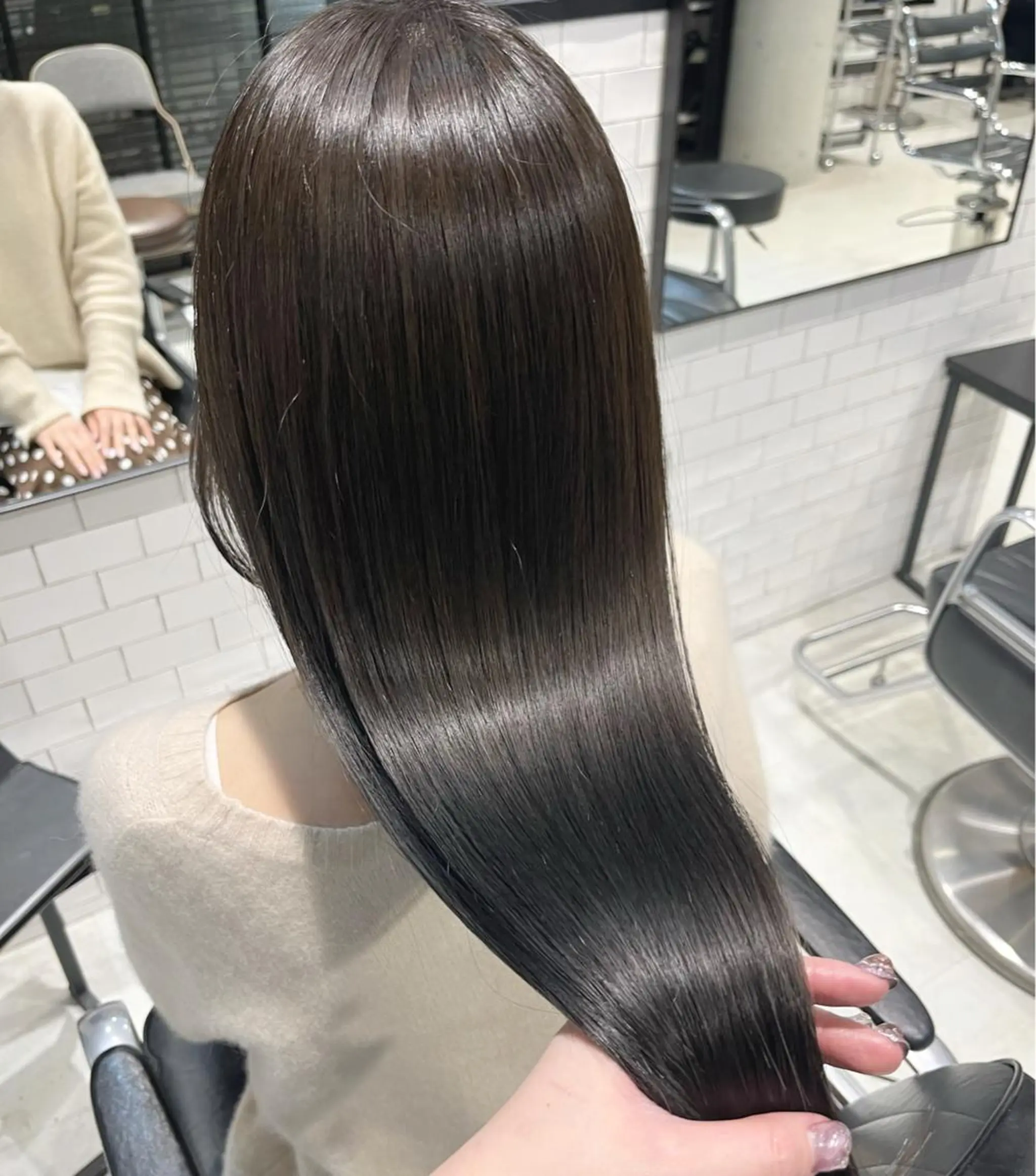 セミロング カラー パーマ ヘアアレンジ トリートメント ヘッドスパ ヘアセット 透明感/オリーブ/ グレージュ/YUKAのヘアスタイル