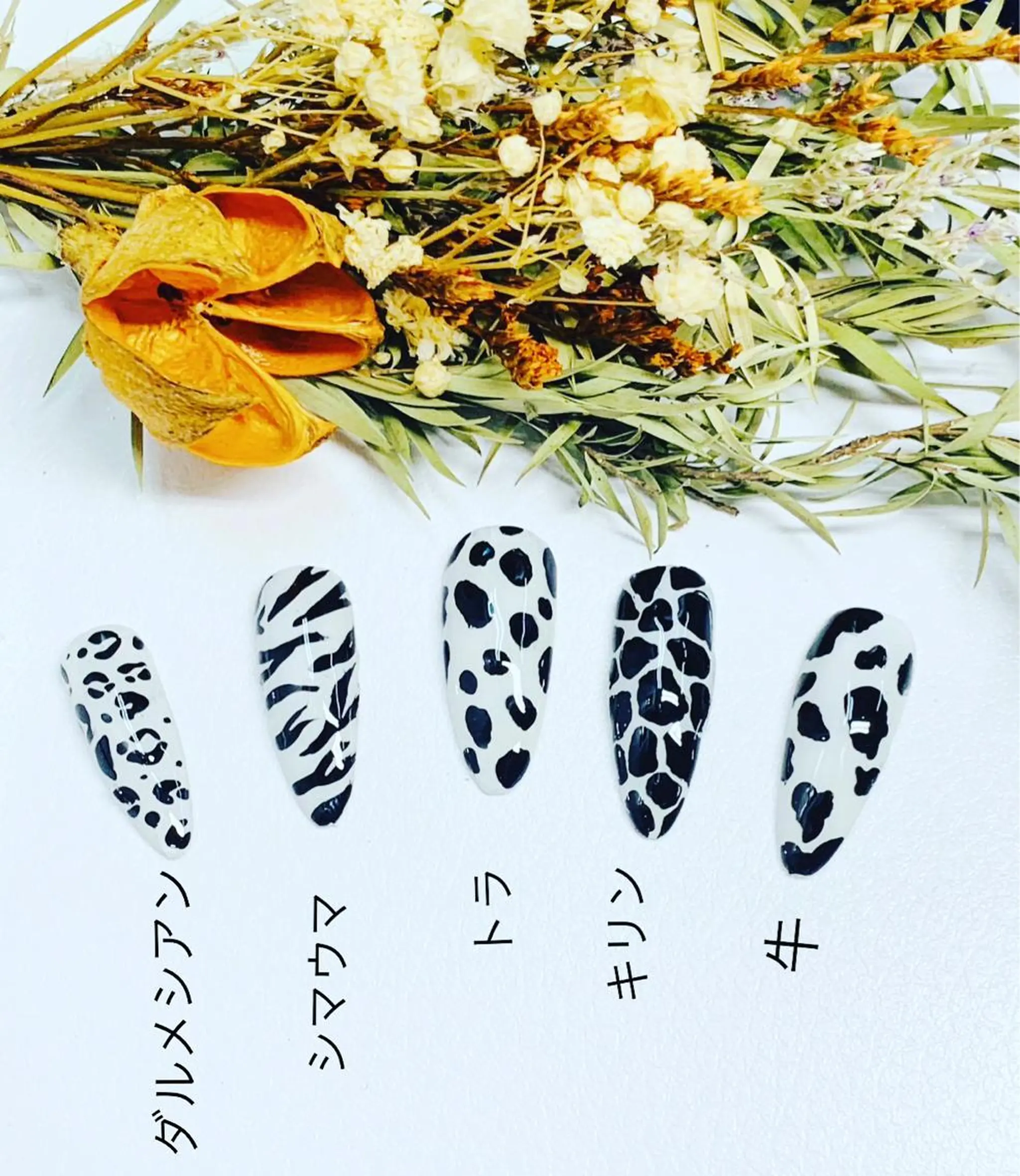 ネイル Y&A nail🌈のネイルデザイン