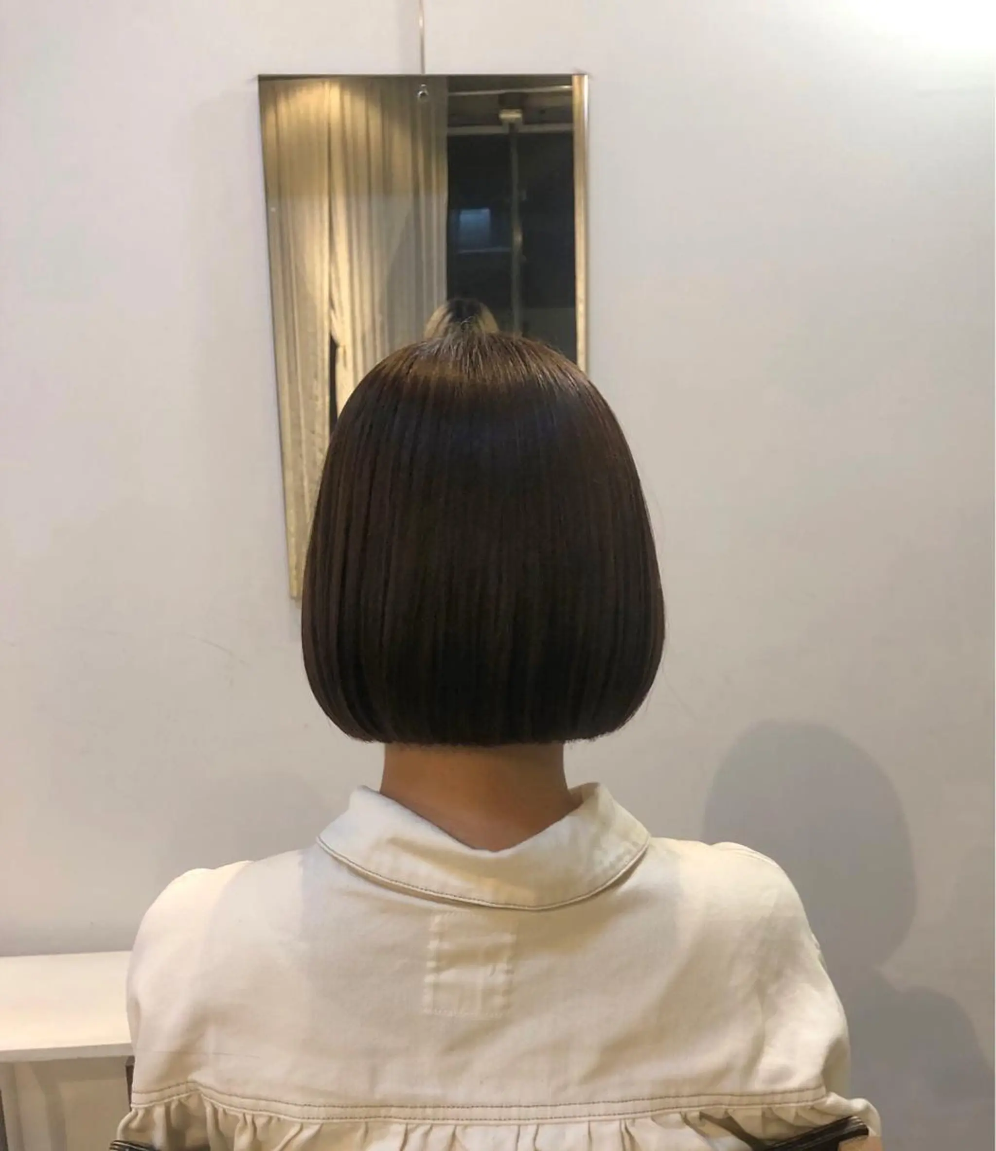 ショート ボブ 竹内 絢香のヘアスタイル