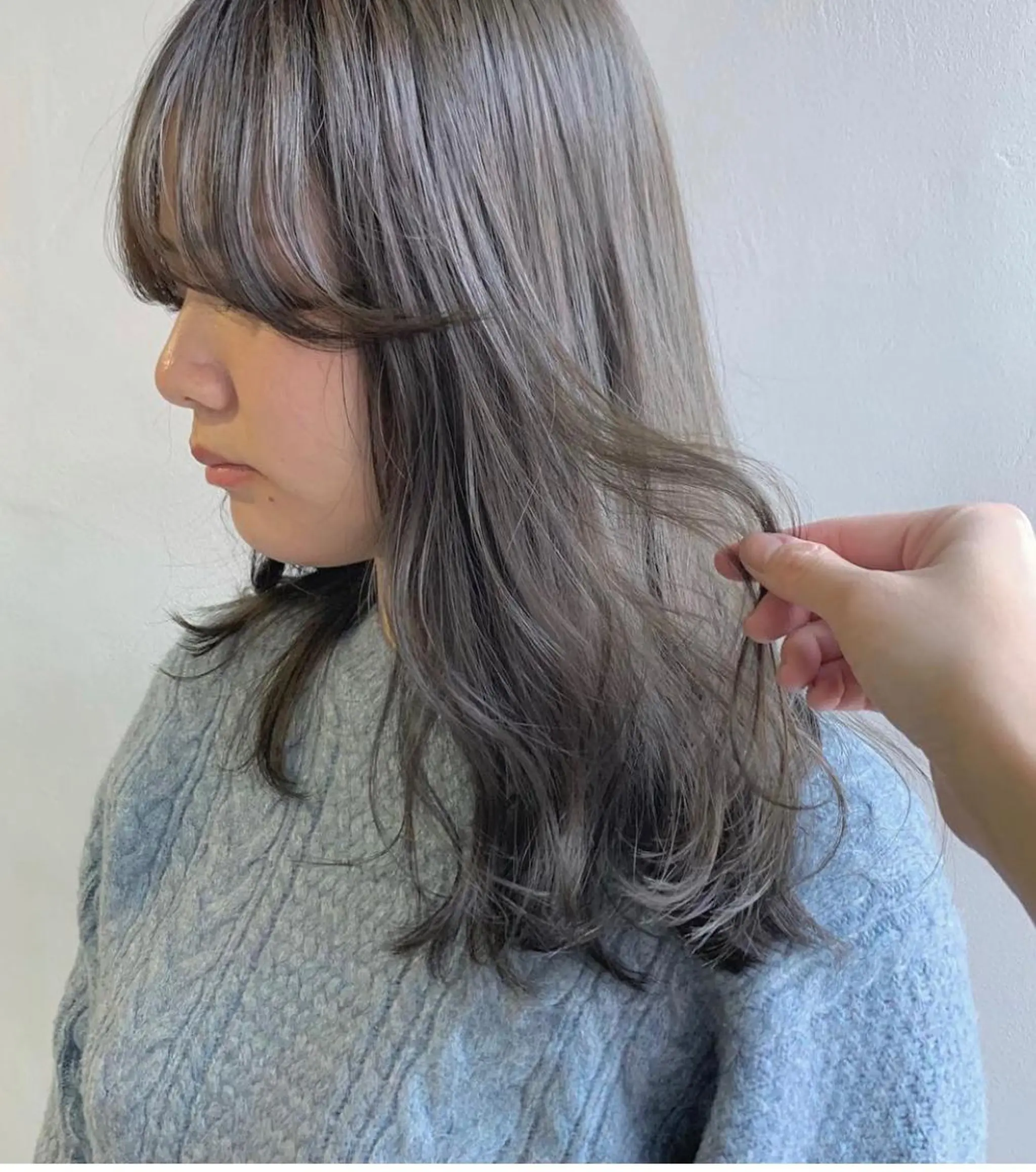 ミディアム カラー ブリーチ ブリーチなしカラー ヘアカラー トリートメント 是非可愛くさせて ください🩷sakiのヘアスタイル