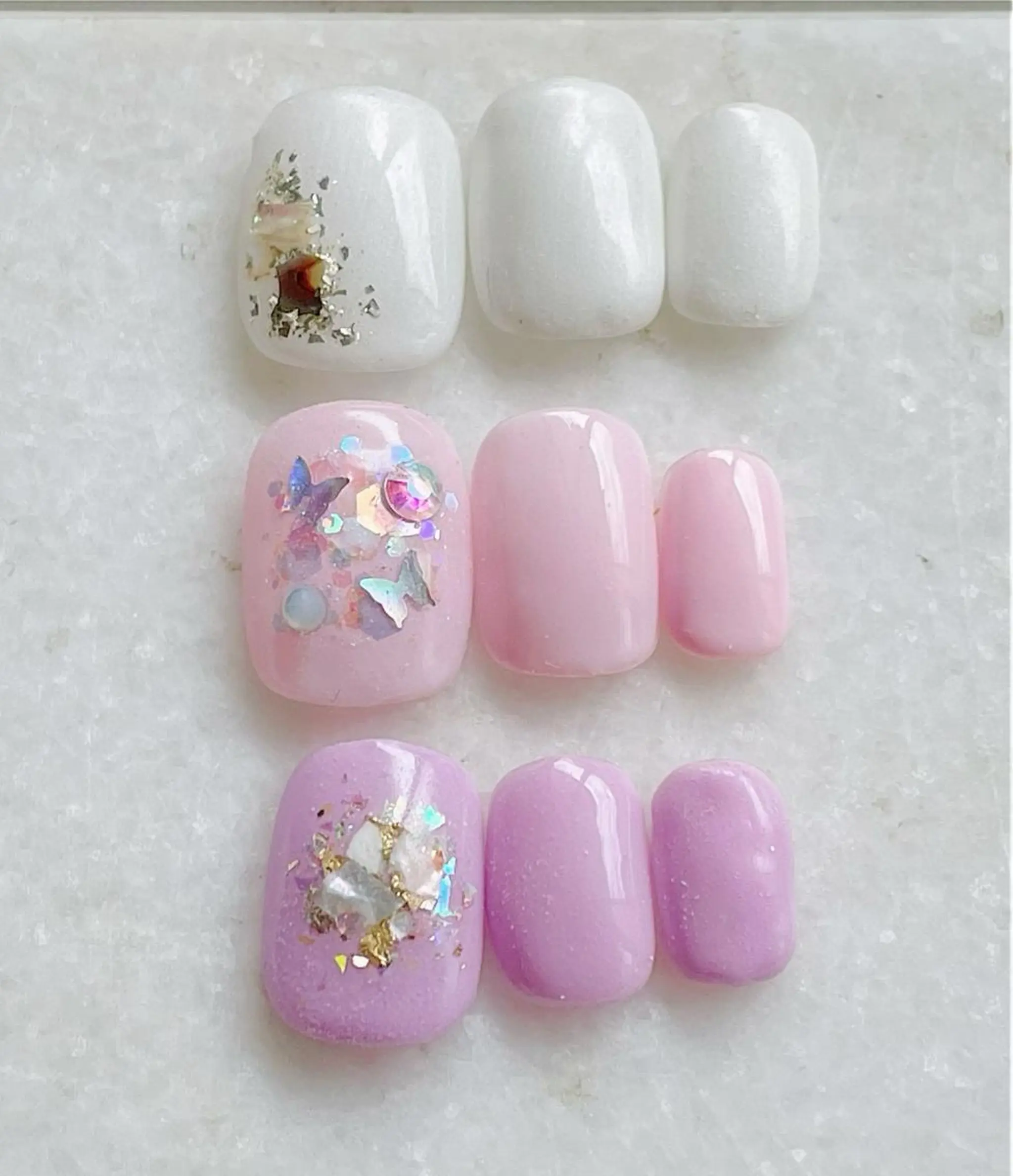 ネイル フットネイル ジェルネイル キラキラネイル パラジェル フットネイル Satomi  のネイルデザイン