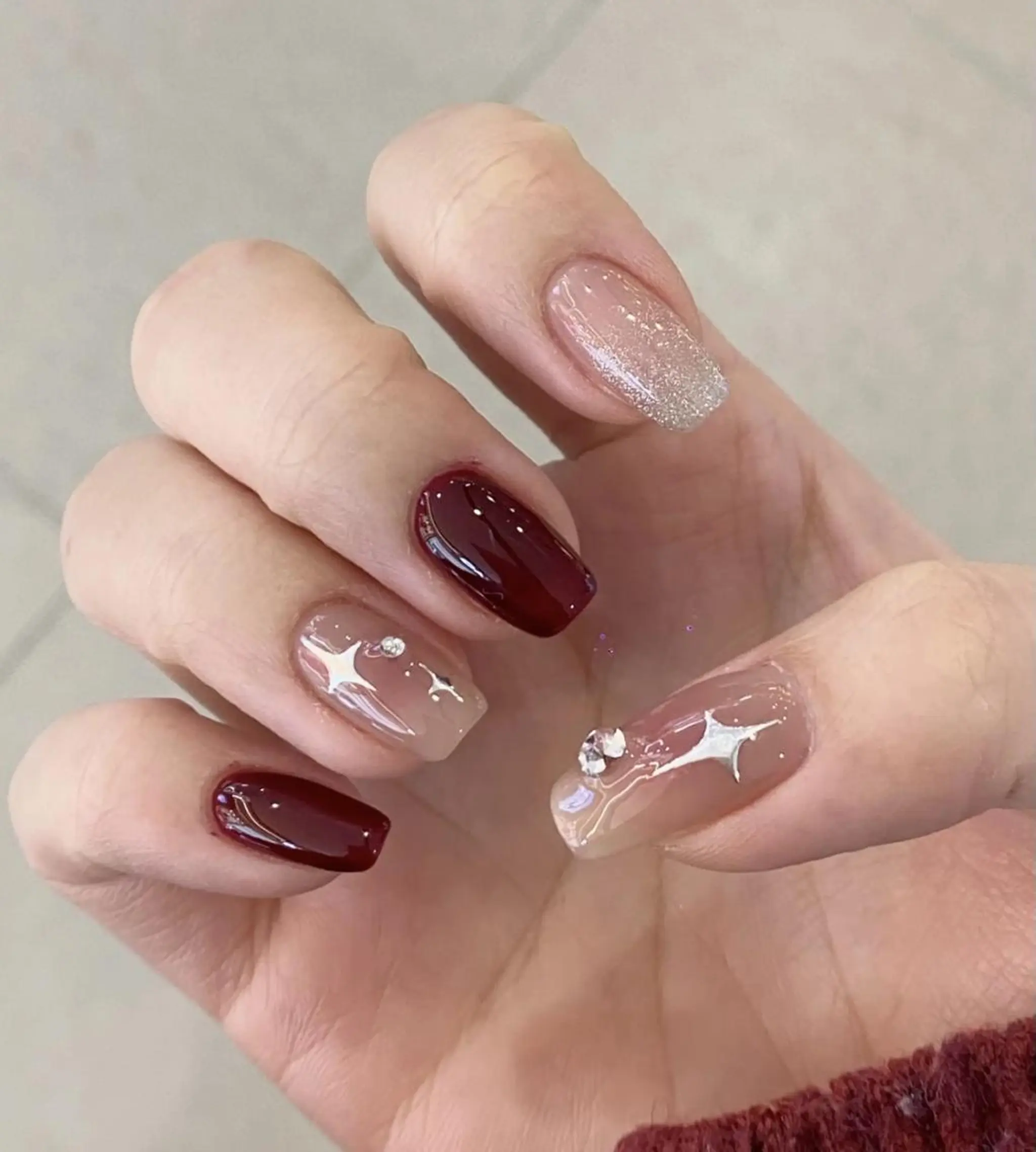ネイル ハンドネイル 🎀 Ayaka_nailのネイルデザイン