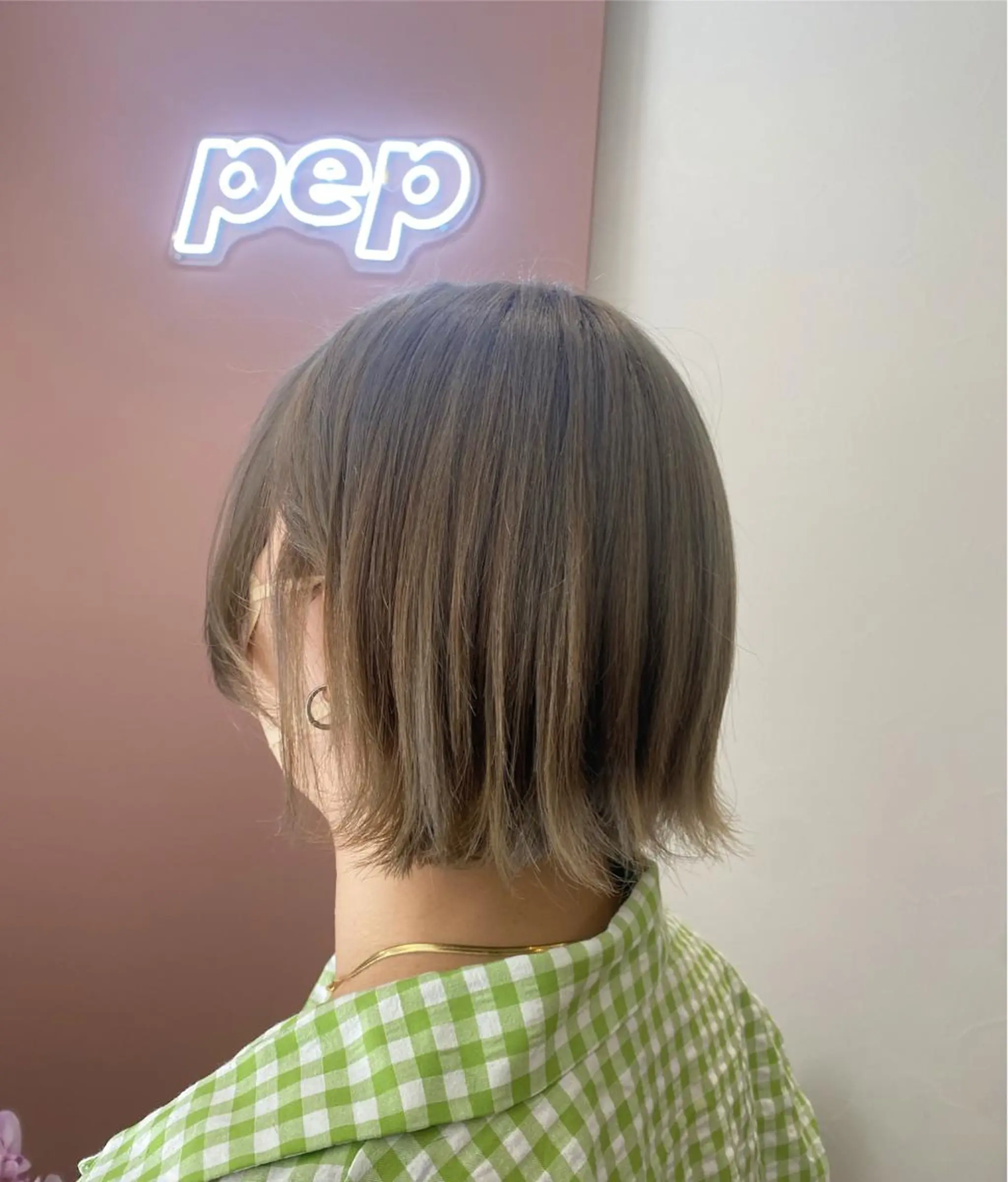 ショート カラー カット ヘアカラー トリートメント pep natsumiのヘアスタイル