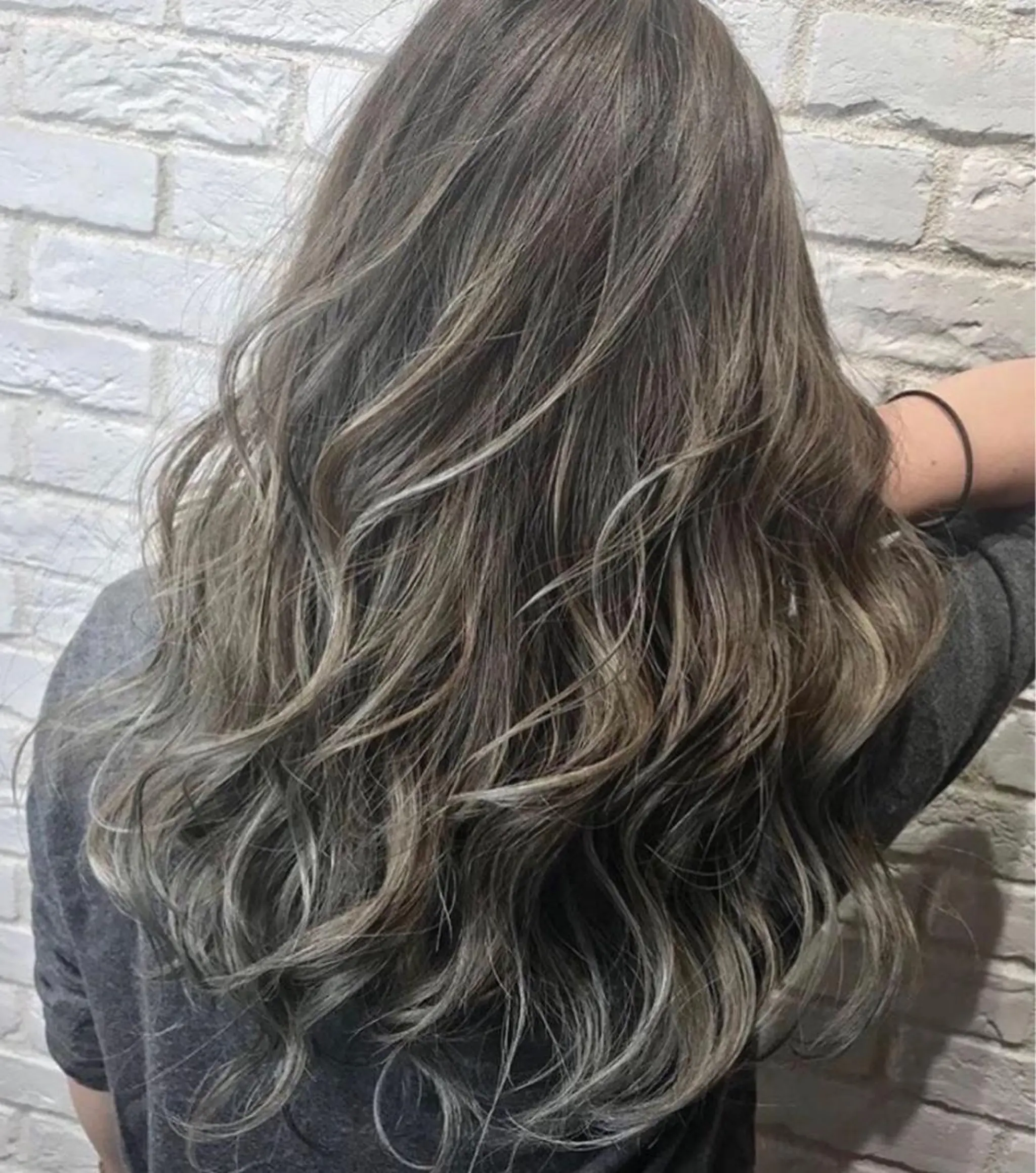 セミロング カラー ケアに特化したサロン shinzaのヘアスタイル