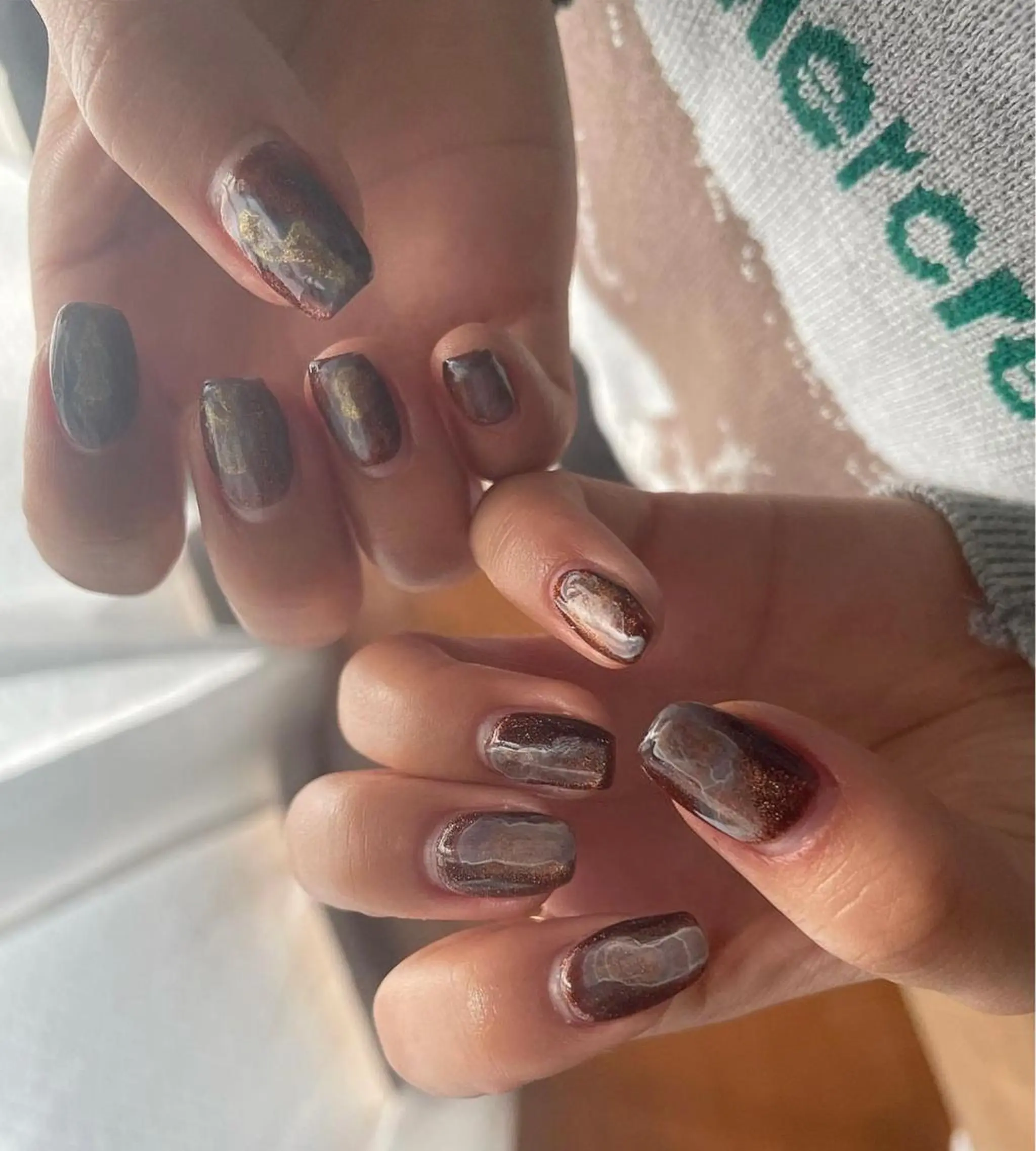 ネイル mio _POHEURのネイルデザイン