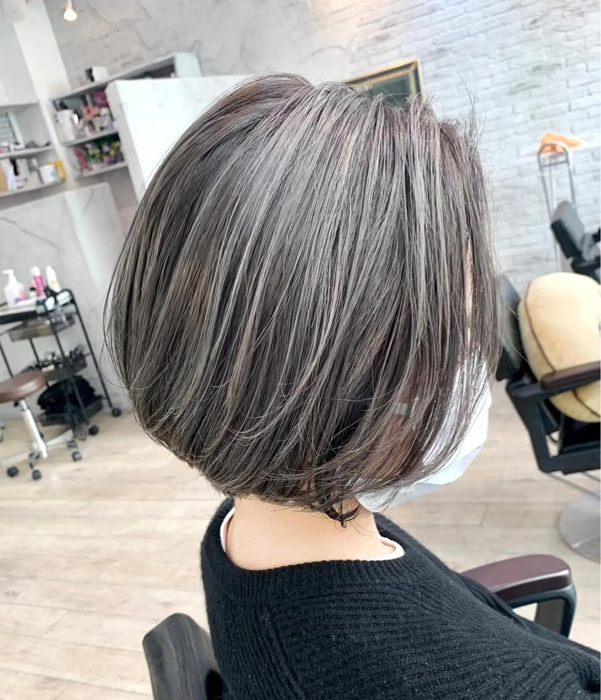 ショート カラー ショートボブ ハイライトカラー ボブ ハイライト ショートヘア ヘアカラー トリートメント 宮永 智香のヘアスタイル