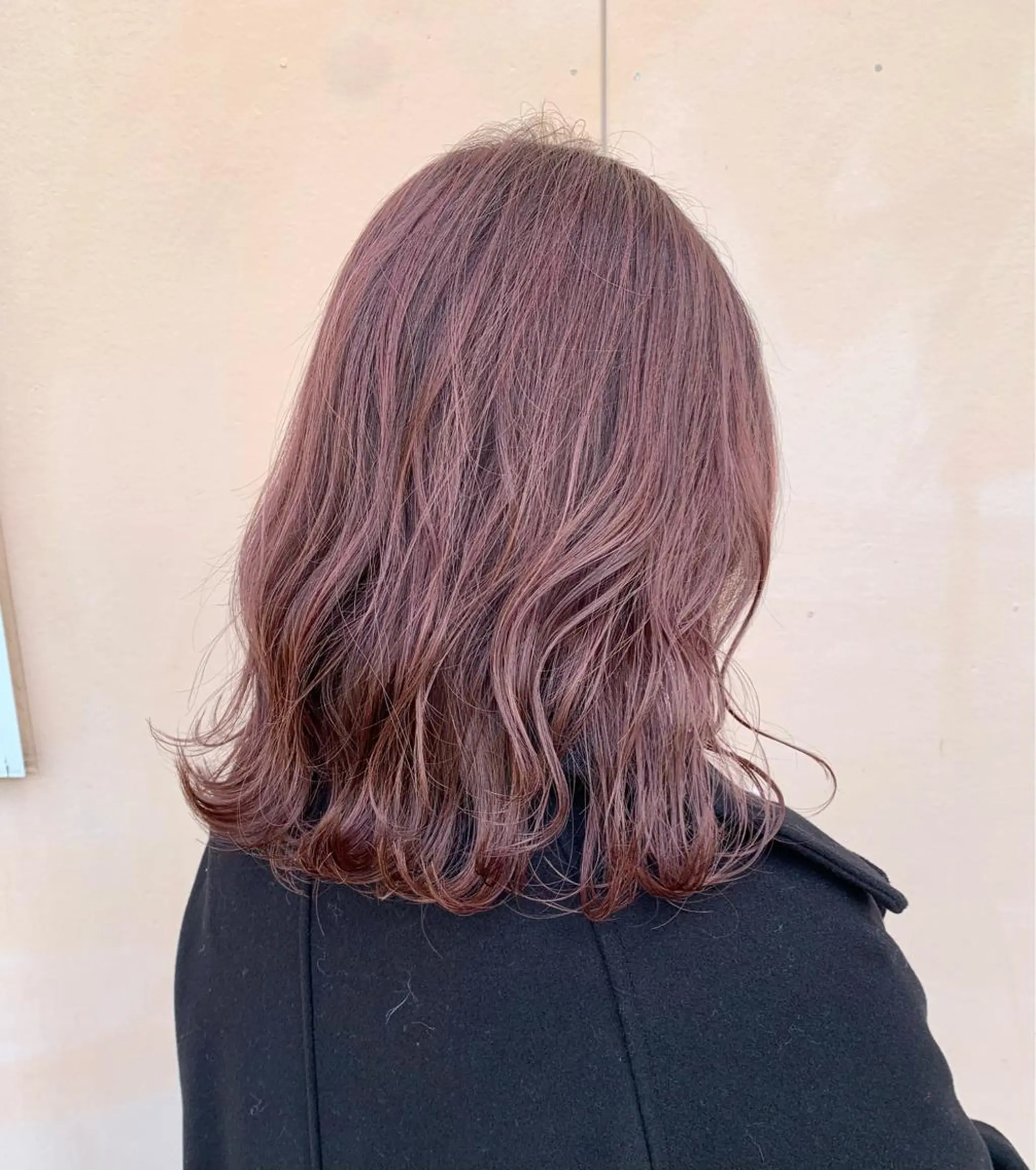 ミディアム yui .のヘアスタイル