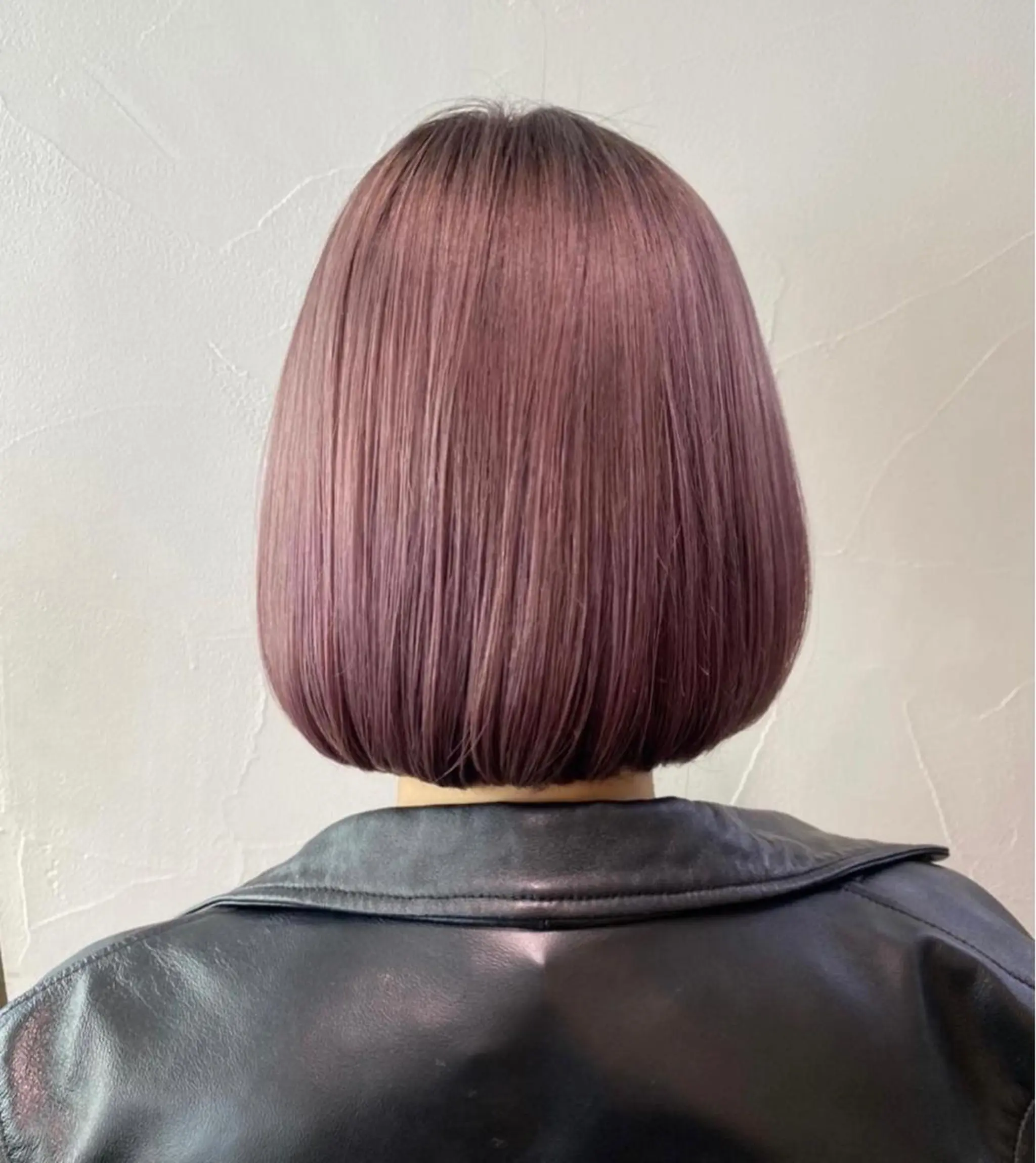 ショート カラー ラベンダーカラー ボブ カット ヘアカラー トリートメント カラー特化美容師 サトウリュウマのヘアスタイル