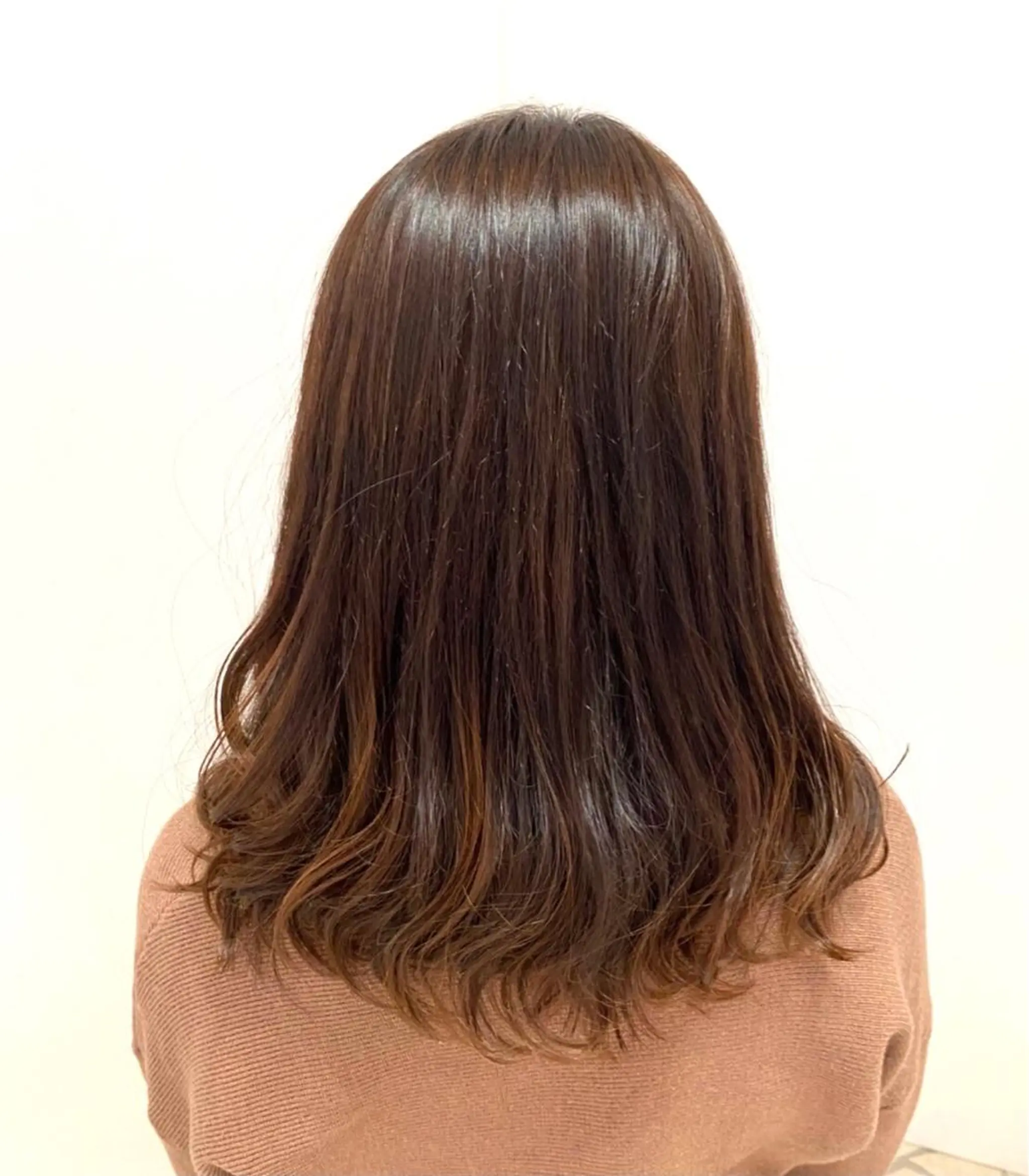 ロング OJIMA YUKAのヘアスタイル