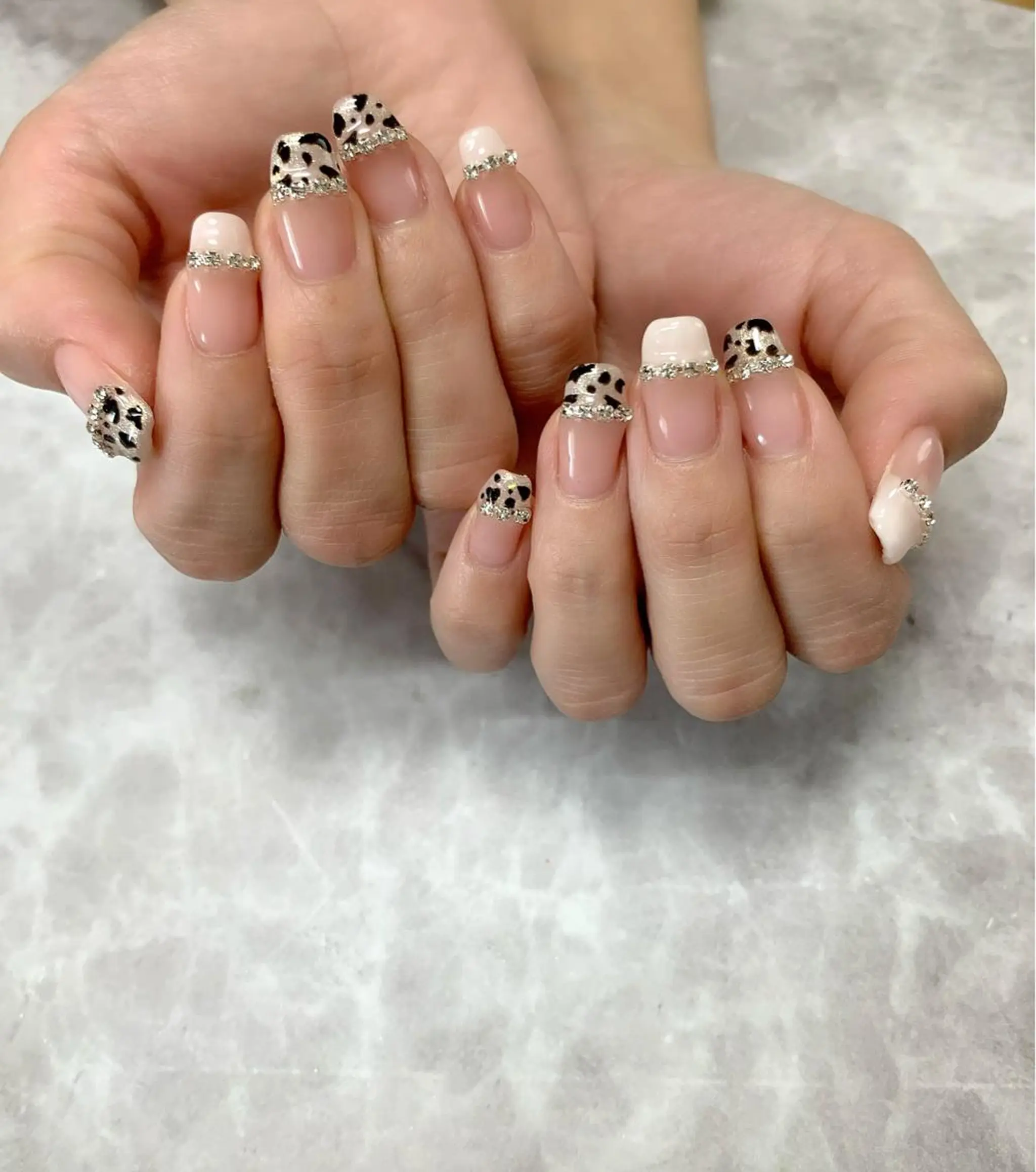 ネイル 韓国ネイル 持ち込み ハンドネイル misaki ..のネイルデザイン