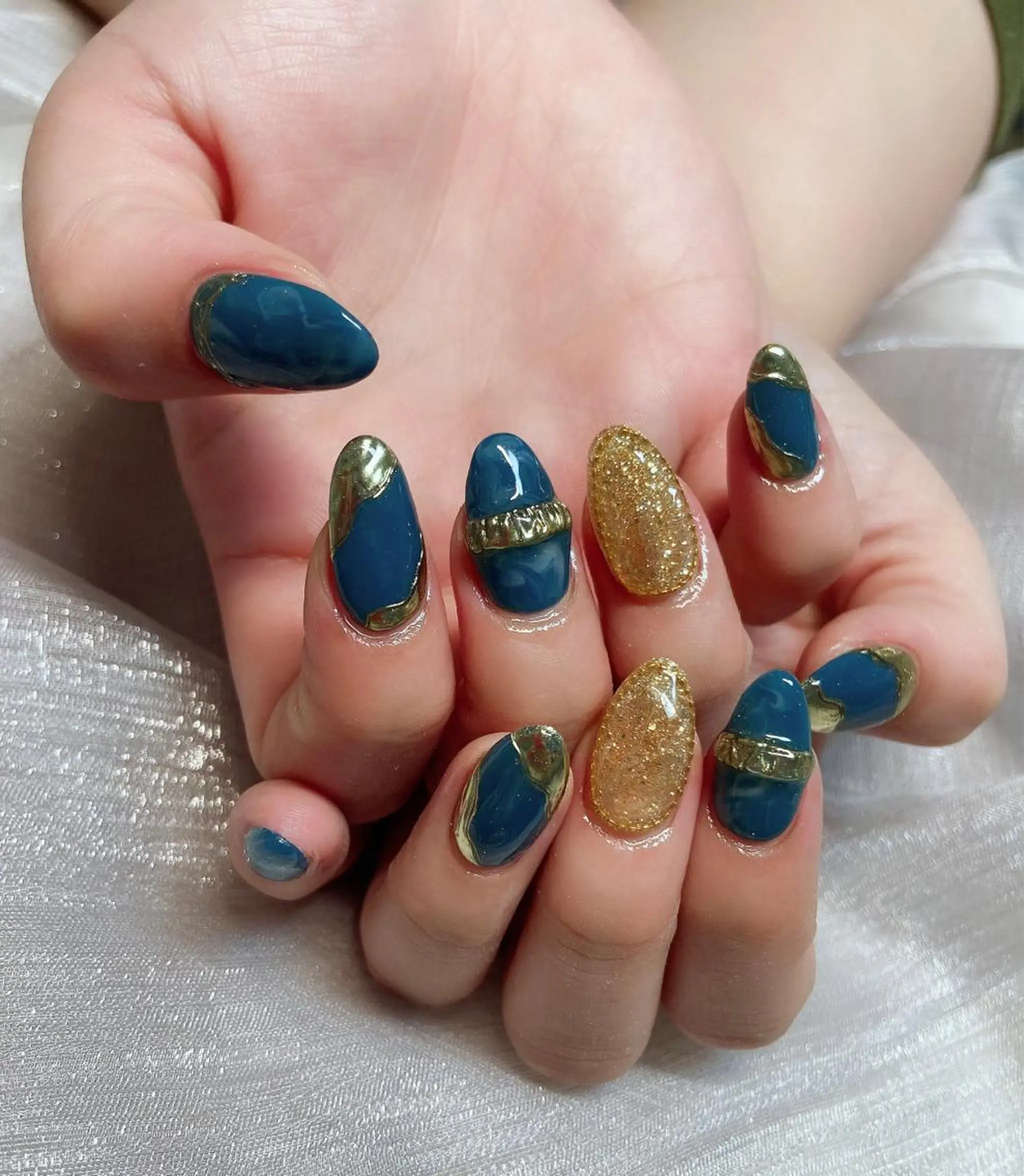 ネイル ニュアンスネイル ネイルチップ ＆ME アンドミーのネイルデザイン