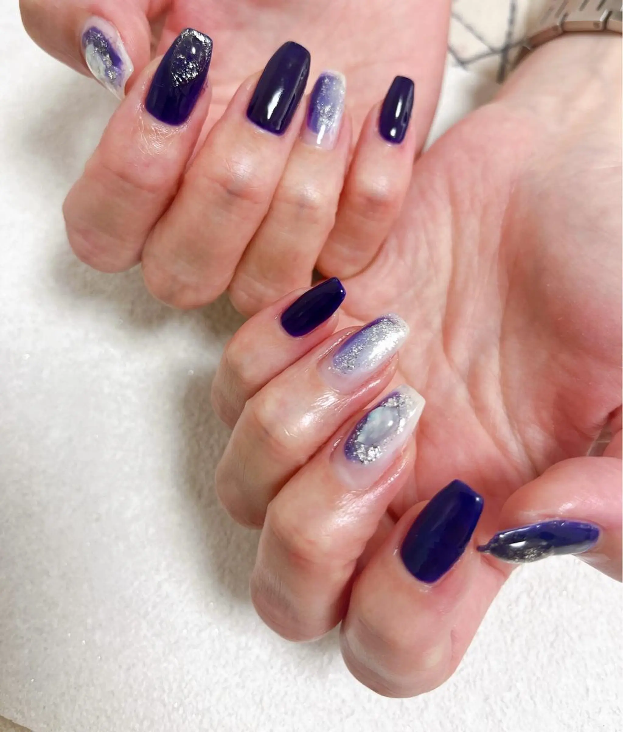 ネイル オーロラネイル フラワーネイル フットネイル フレンチネイル ジェルネイル mogunail &blowのネイルデザイン