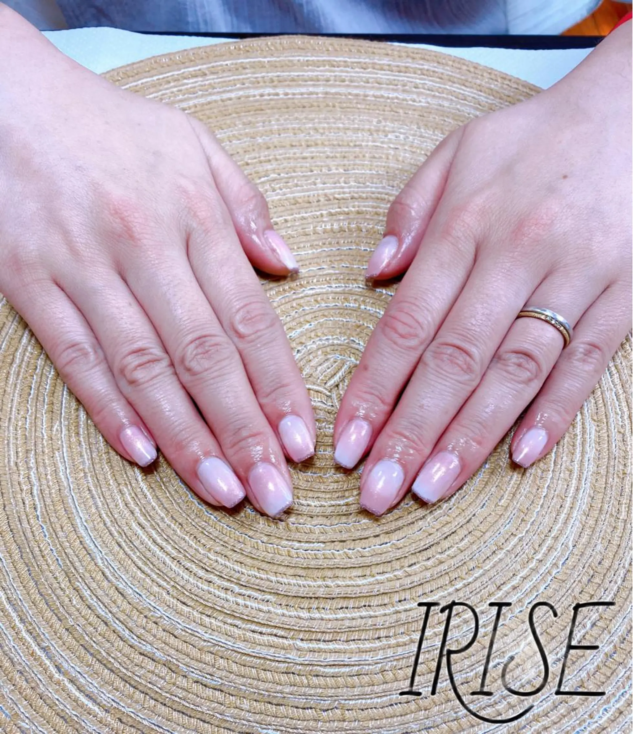 ネイル 持ち込み ピンク salon de   irise所属・salon de iriseのマツエク・マツパデザイン