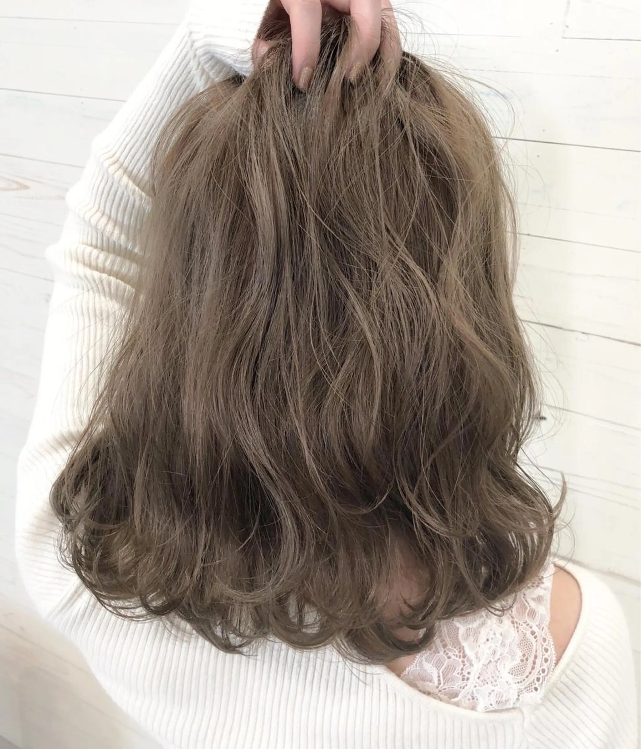 ミディアム カラー アッシュ ヘアカラー トリートメント Lee (李 勇喜)のヘアスタイル