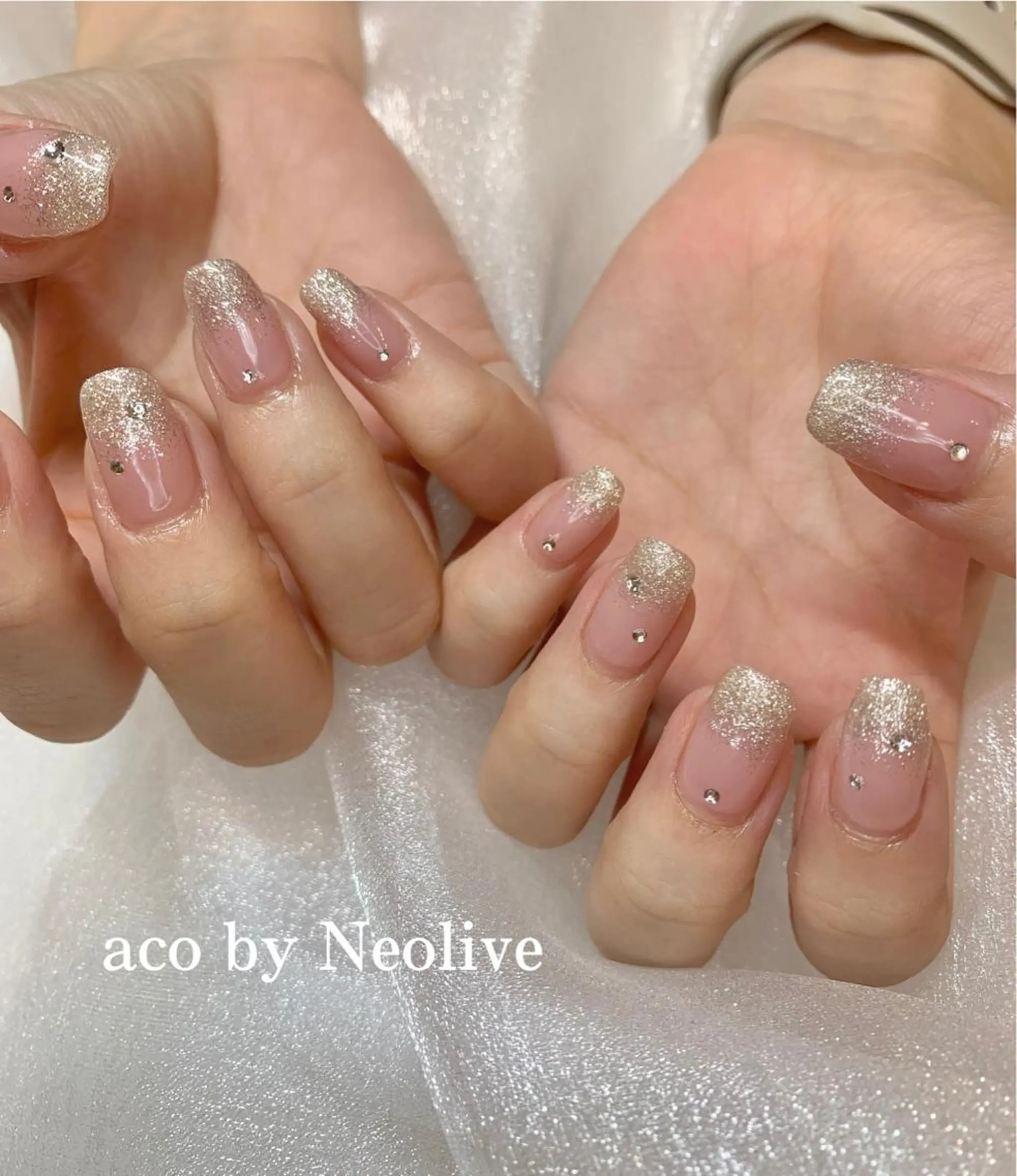 ネイル グラデーション ラメ(グリッター) ラメグラデーション ハンドネイル nailist🍒 ヤマザキのネイルデザイン