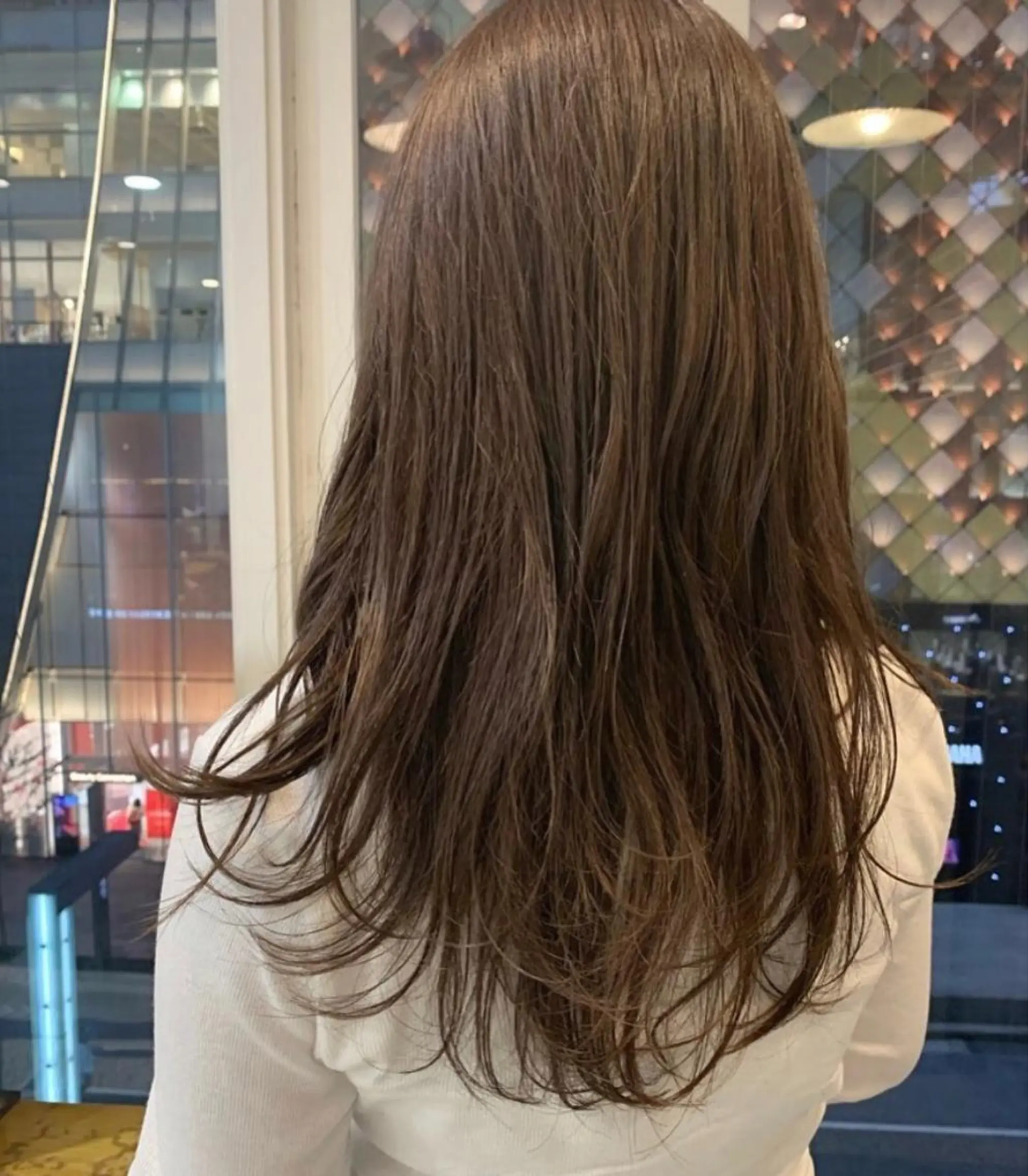 ロング WISTERIA KAORUのヘアスタイル