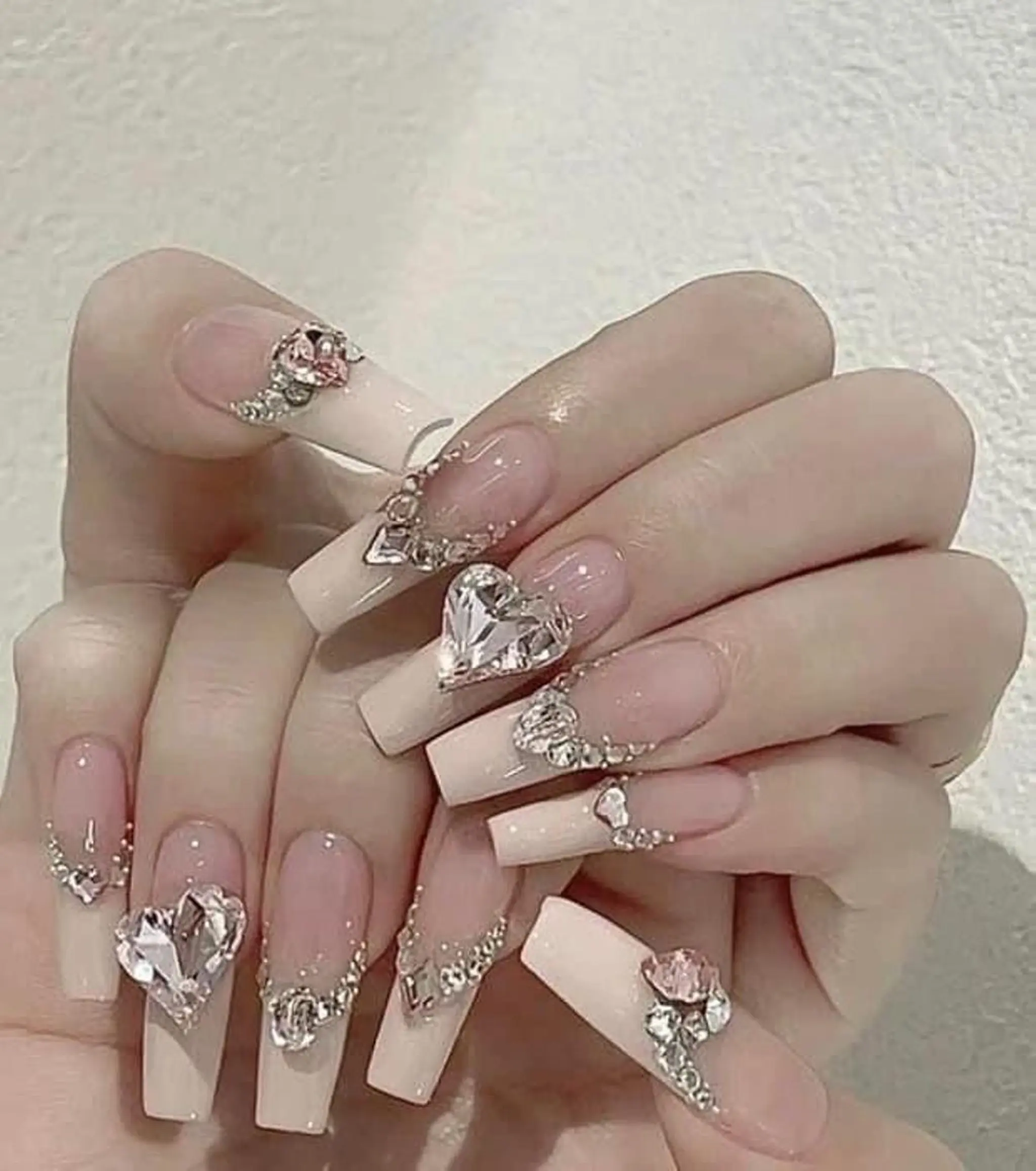 ネイル 長さ出し グラデーション 卒業式 キラキラネイル マグネットネイル Emi🌸Belle Nail Salonのネイルデザイン