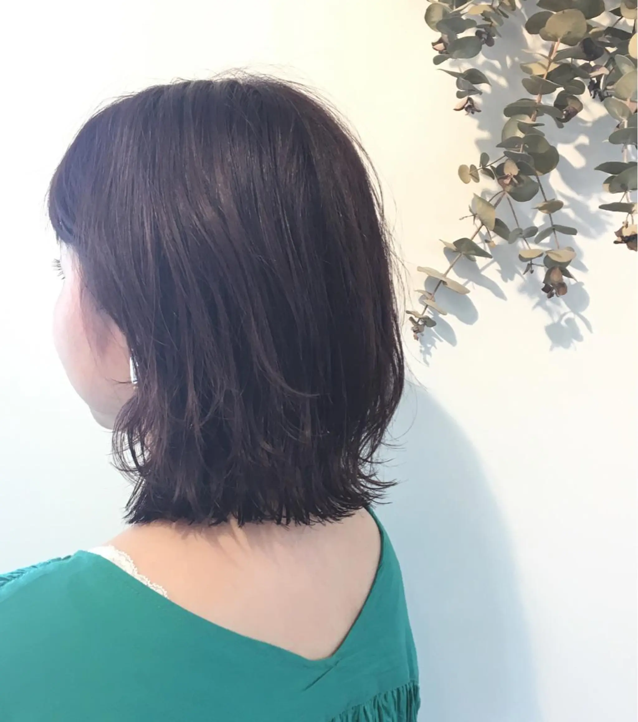 ミディアム アッシュ パープルカラー TopStylist 板花絵里のヘアスタイル