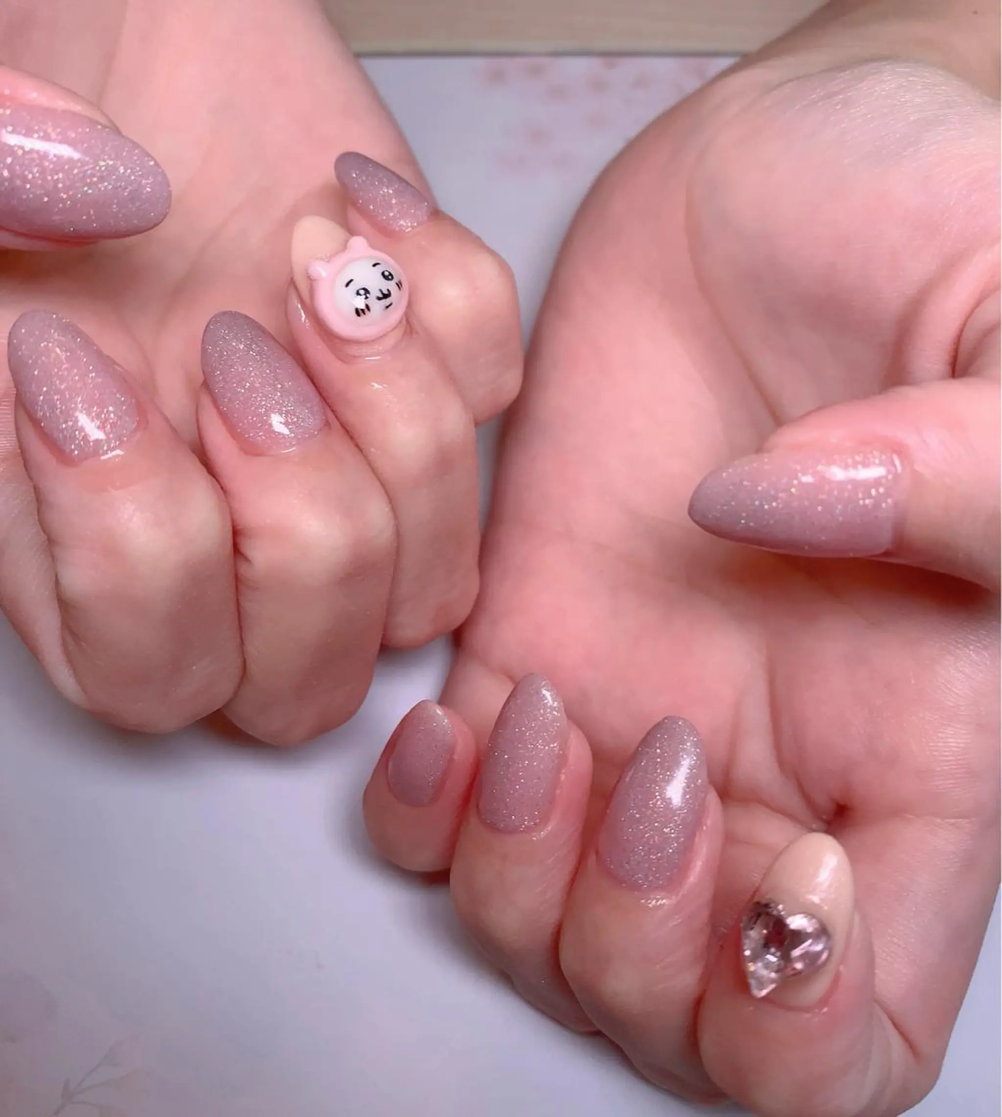 ネイル miu miuのネイルデザイン