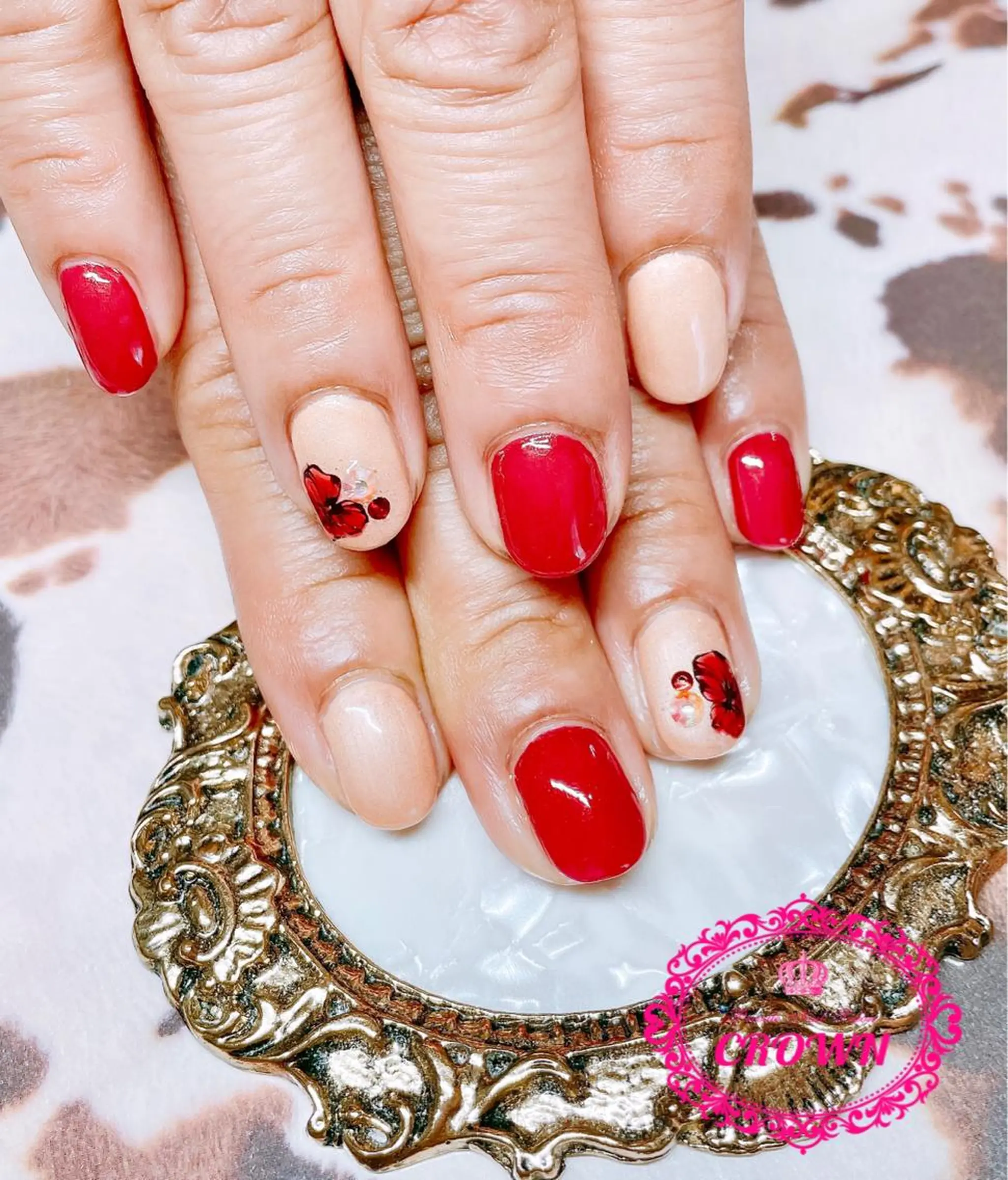 ネイル CROWN プライベートサロンのネイルデザイン