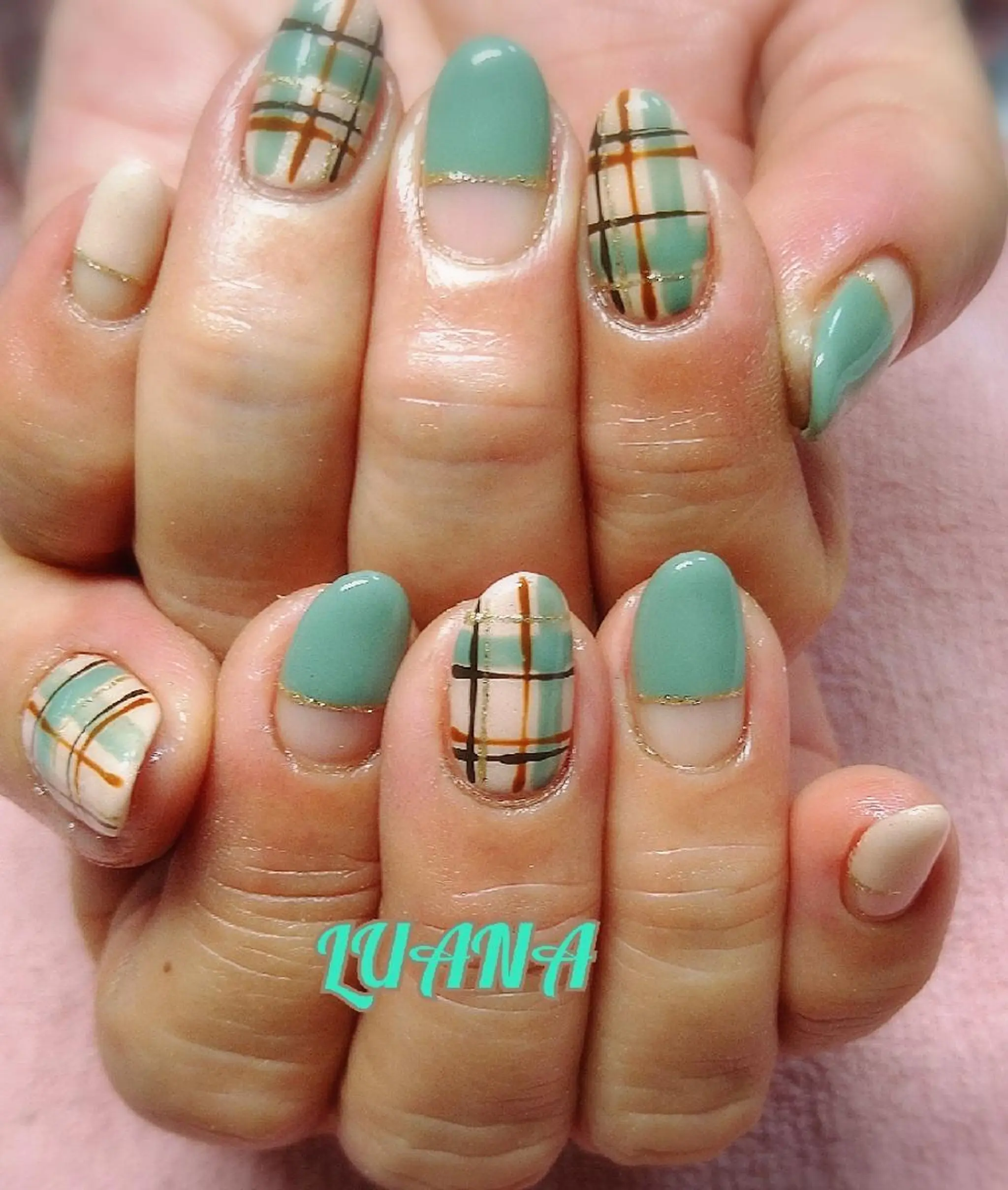 ネイル ハンドネイル LUANA  TAKAHASHIのネイルデザイン