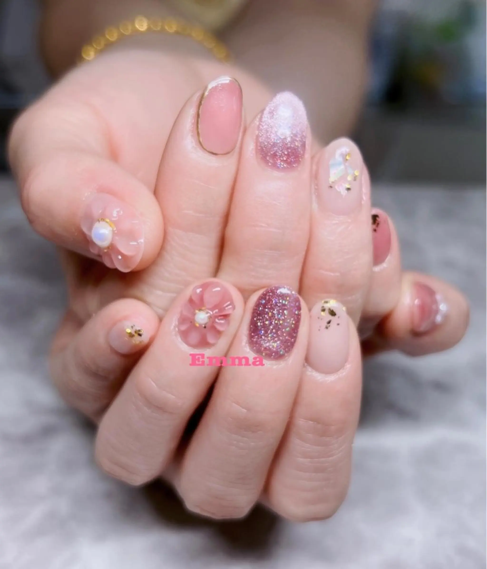 ネイル ISA_ BELLAのネイルデザイン