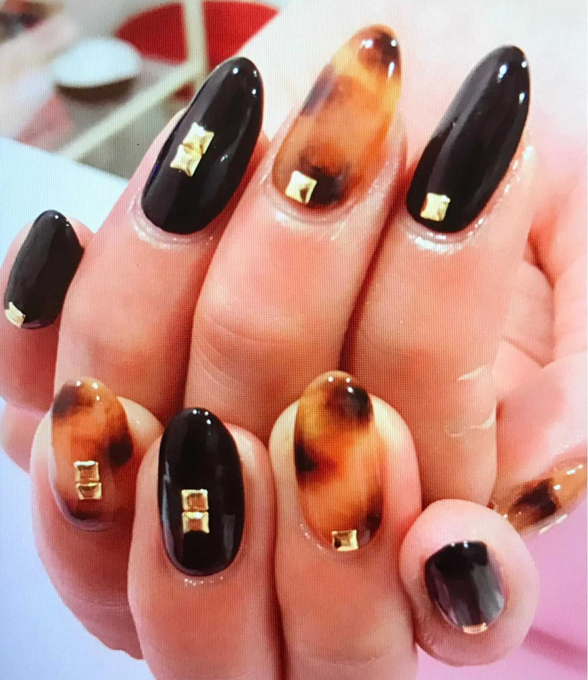 ネイル アートネイル ストーンネイル ネイル/耳つぼ /新ホワイトニングのネイルデザイン