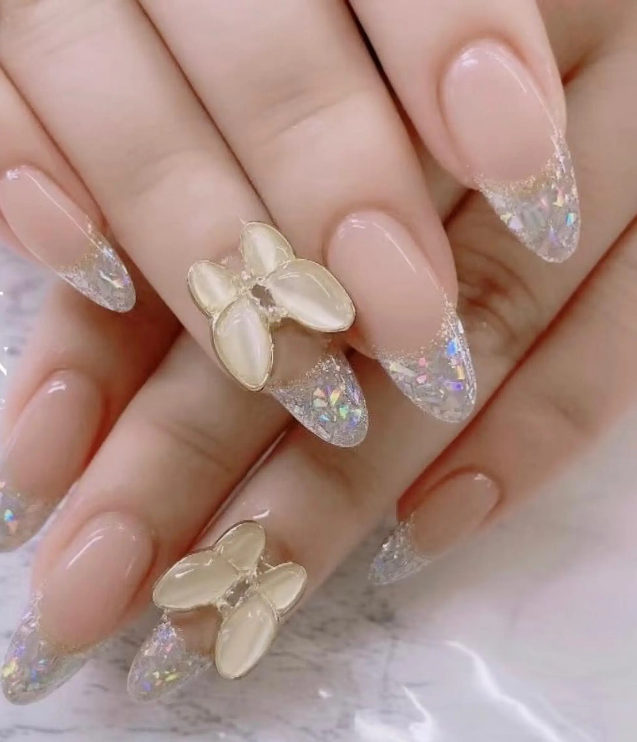 ネイル ハンドネイル ハンドケア FUTURE BEAUTYのネイルデザイン