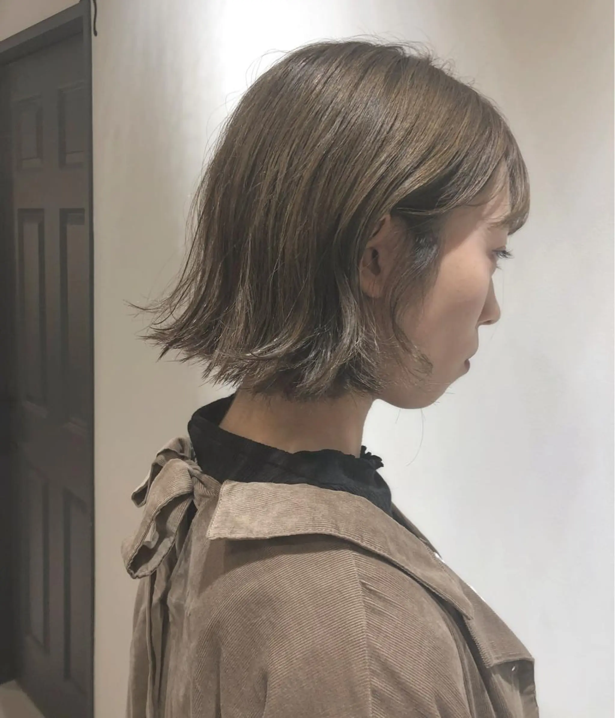 ショート カラー ベージュカラー ハイライトカラー ラベンダーカラー ラベンダーベージュ ハイライト カット ヘアカラー 縮毛矯正 トリートメント 江原 彩華のヘアスタイル
