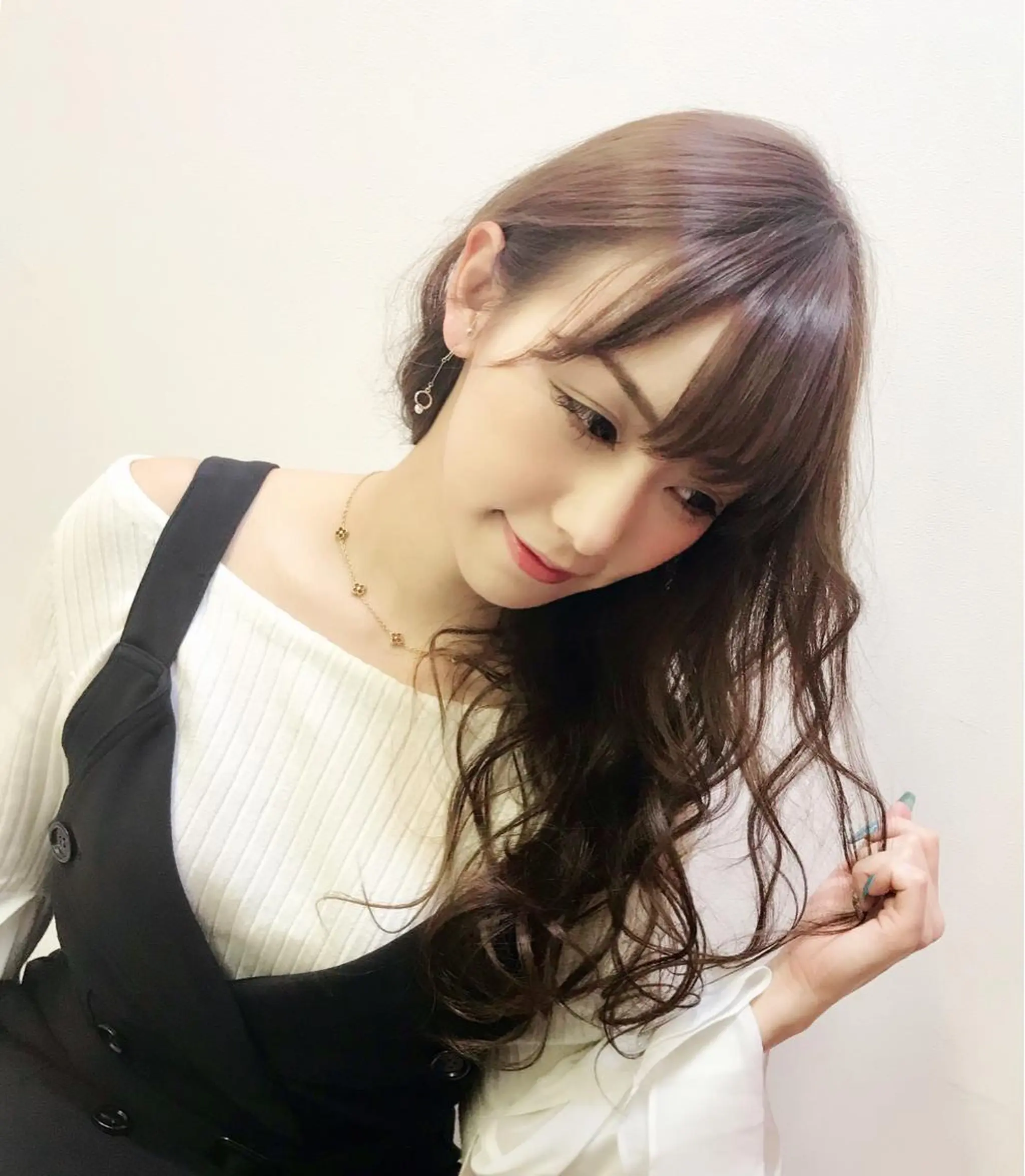 ロング カラー パーマ ヘアアレンジ ネイル マツエク・マツパ 吉川 宙翔のヘアスタイル