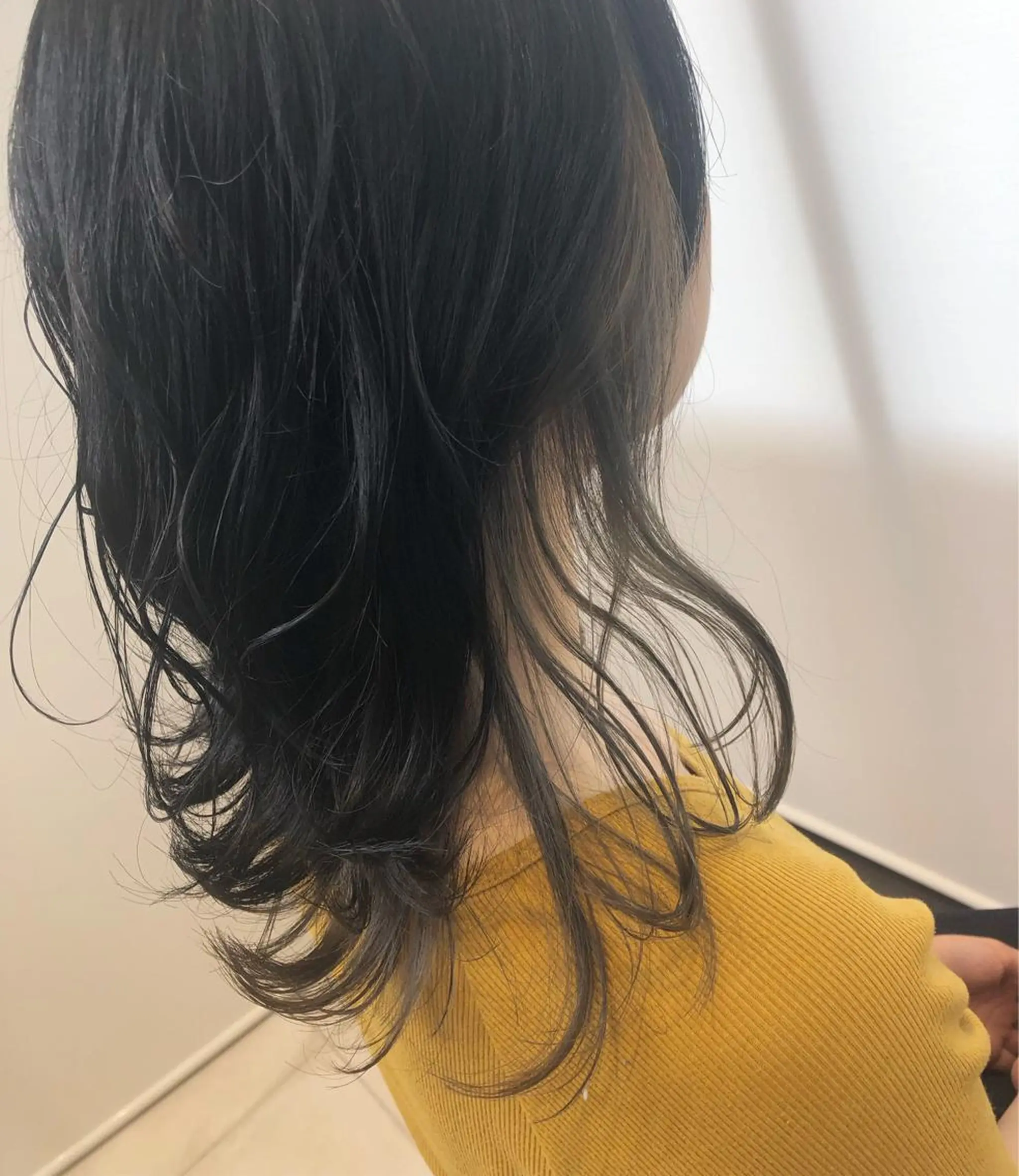 セミロング ムトウセイマ/ 縮毛矯正/ブリーチのヘアスタイル