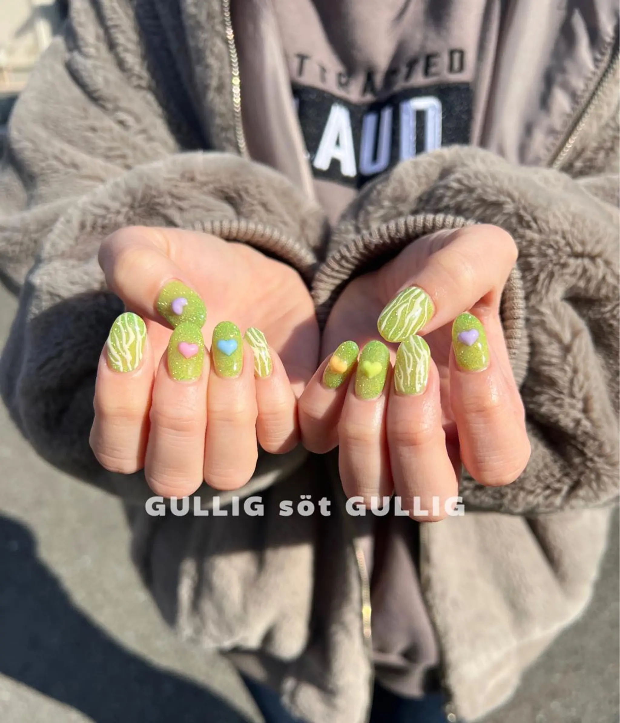 ネイル GULLIG söt GULLIGのネイルデザイン