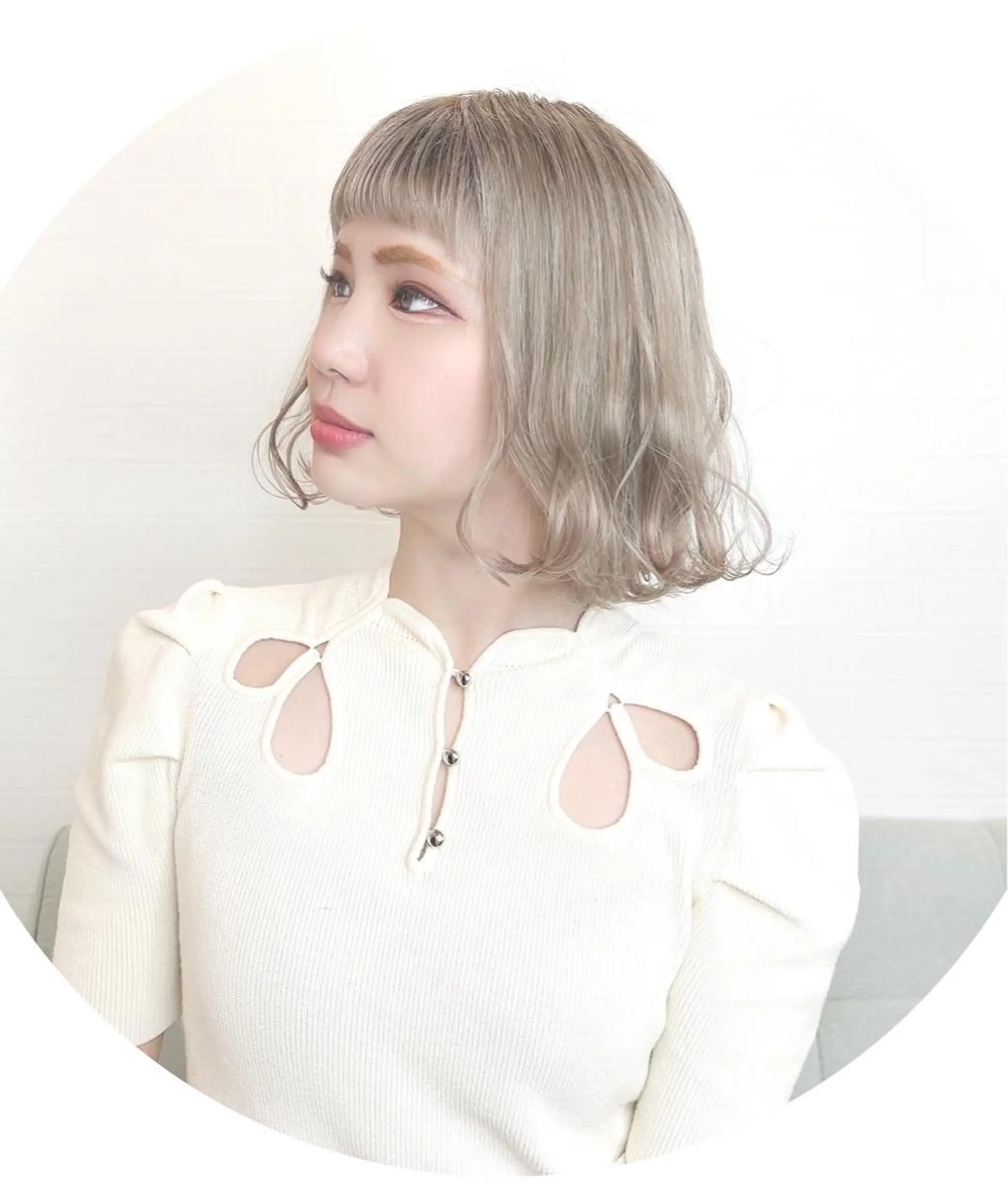 ミディアム カラー ヘアアレンジ ボブ ヘアカラー Re:ta KANZOの眉毛・アイブロウイメージ