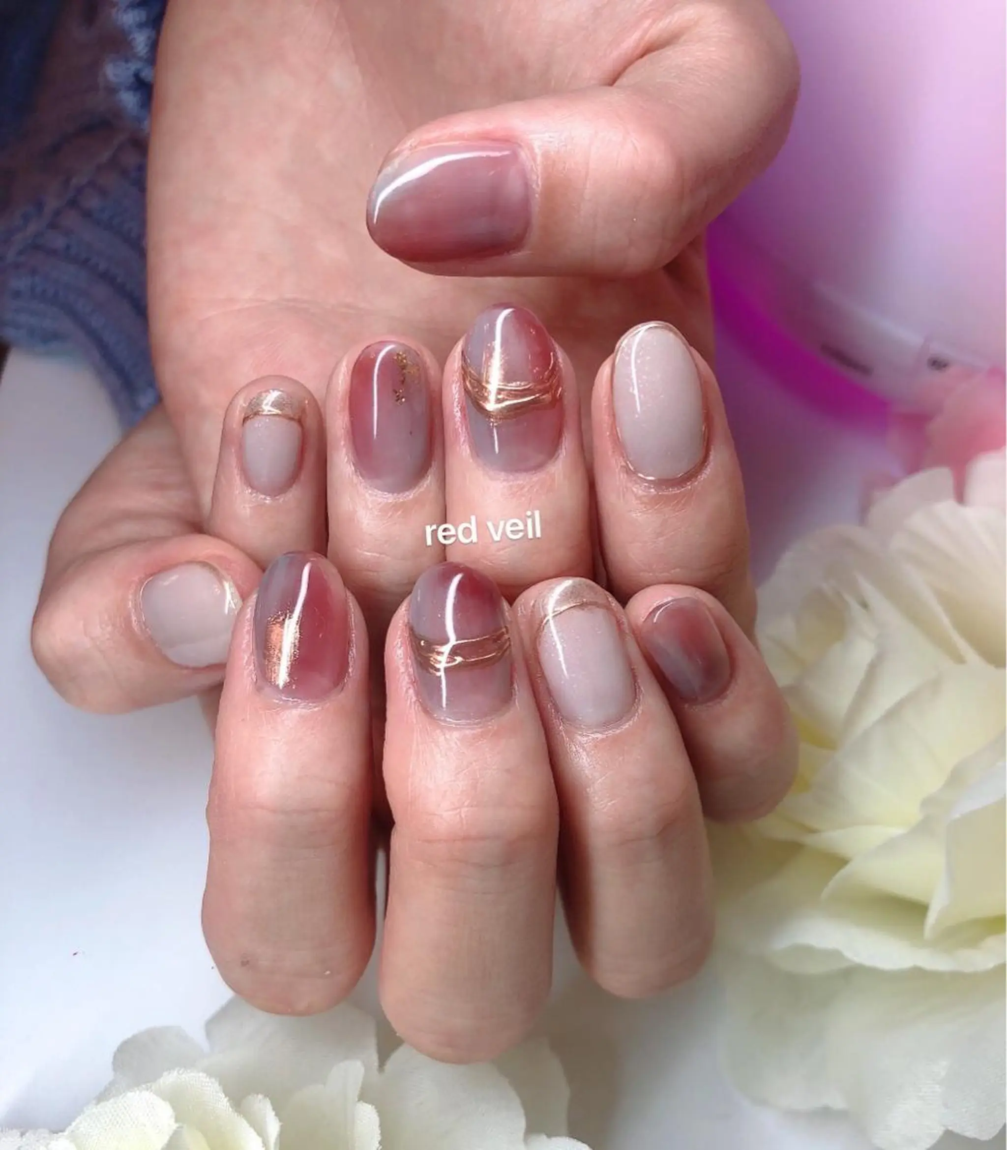 ミディアム ネイル 長さ出し専門 nynaのネイルデザイン