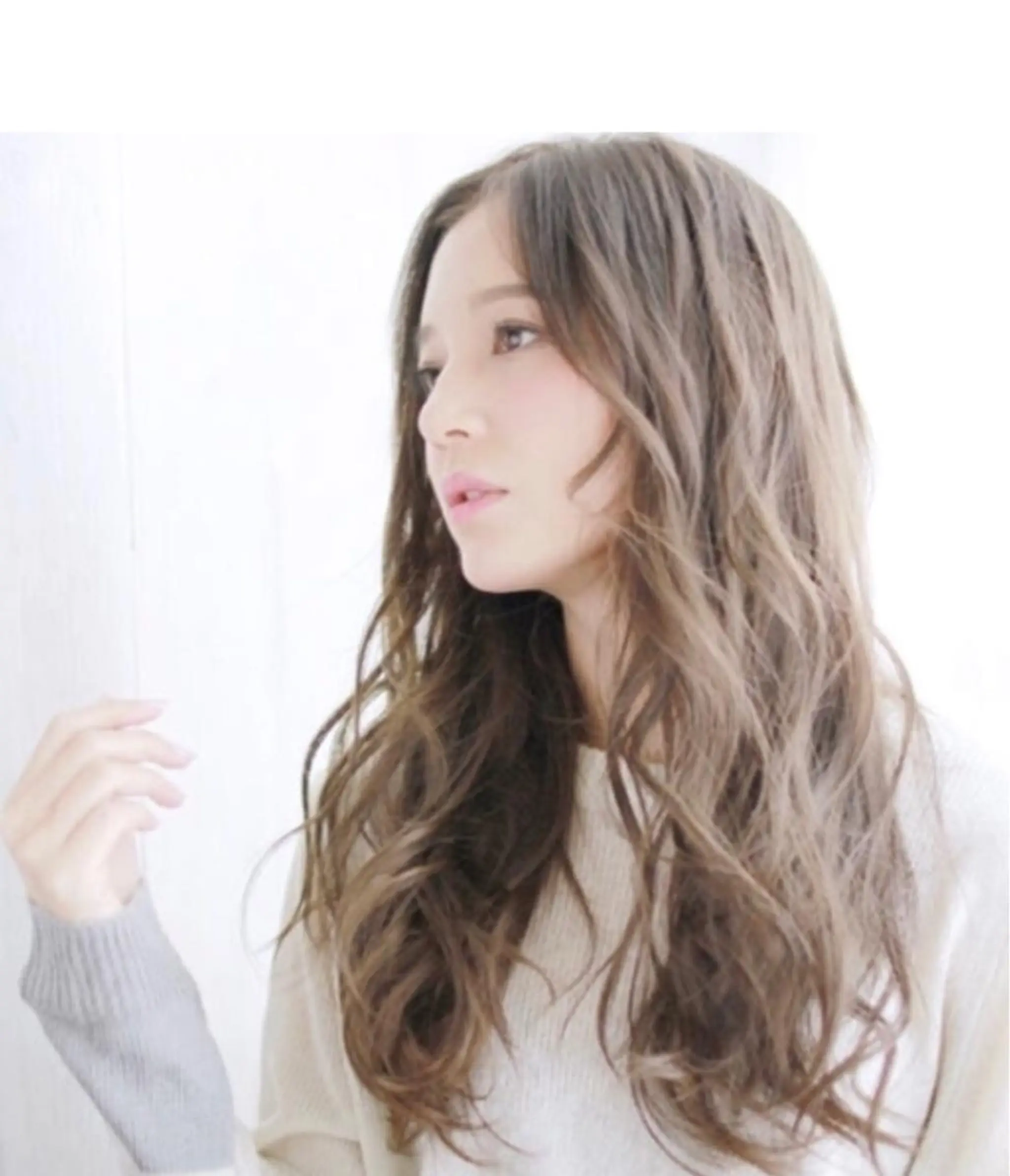 ロング カラー パーマ 山田 博仁のヘアスタイル