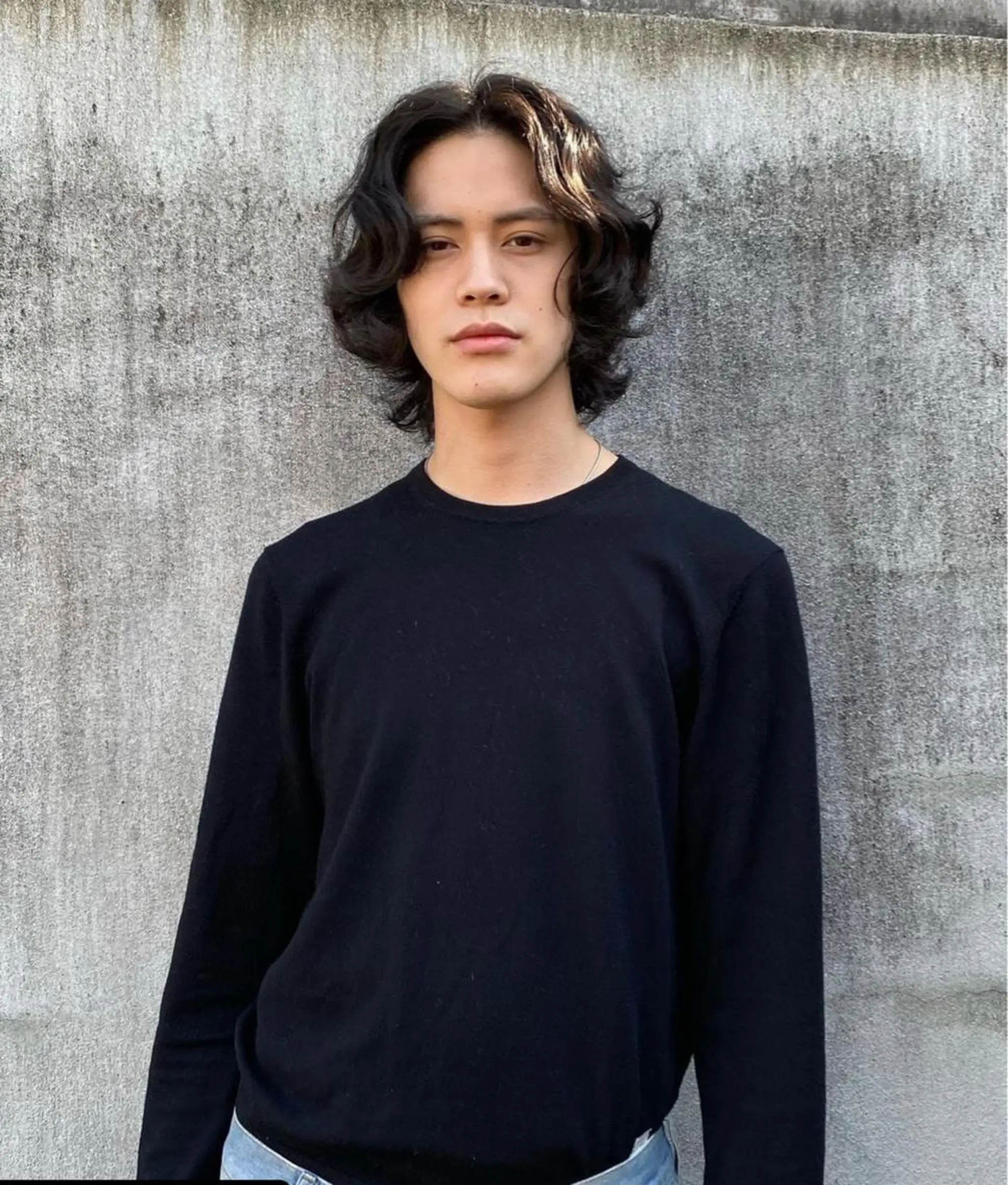 ミディアム パーマ ミディアムパーマ カット パーマ トリートメント ブリーチカラー急募✨ KENICHIのヘアスタイル